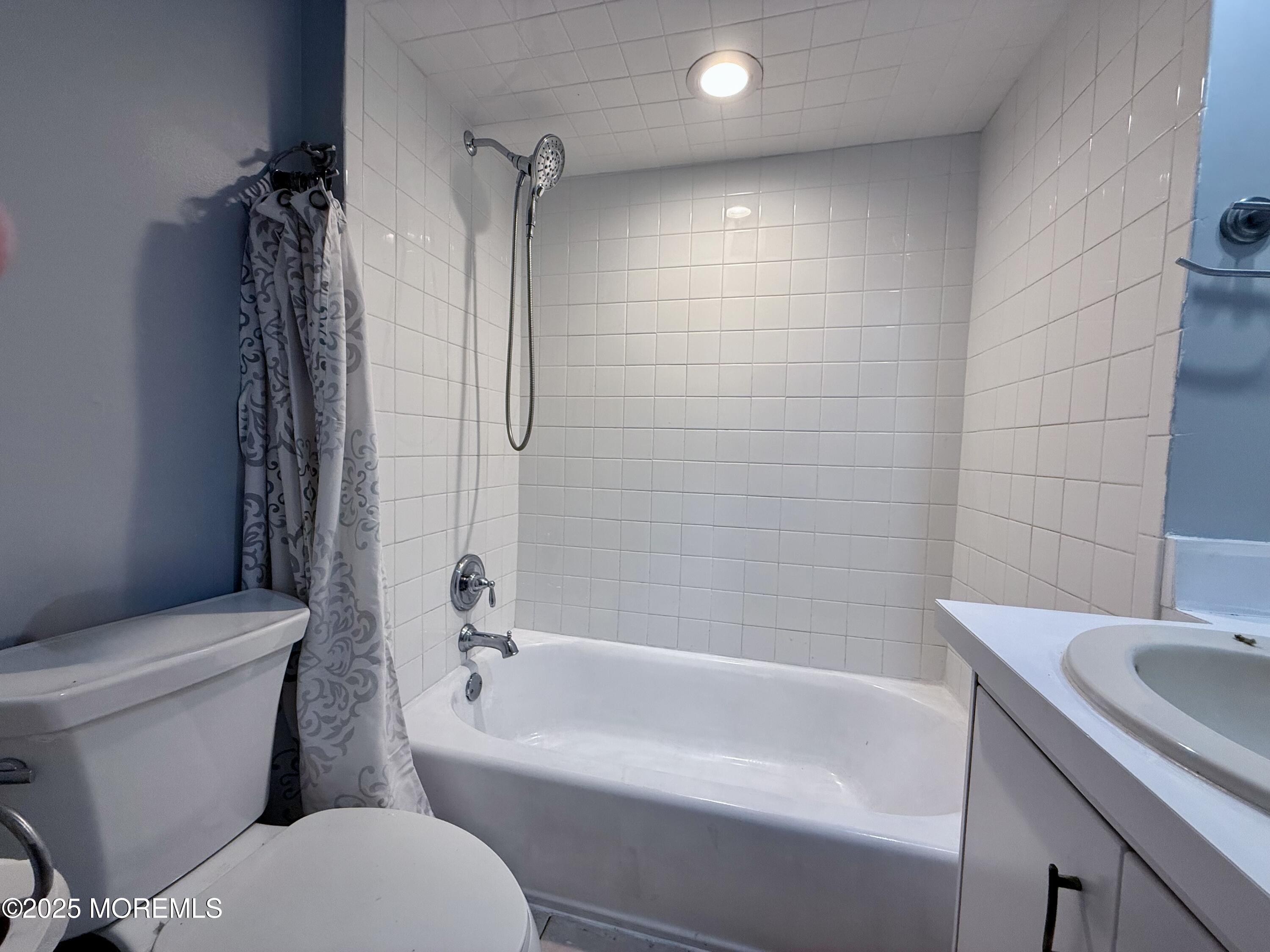 13 Middlesex Avenue, Keyport, NJ, 07735 image 10