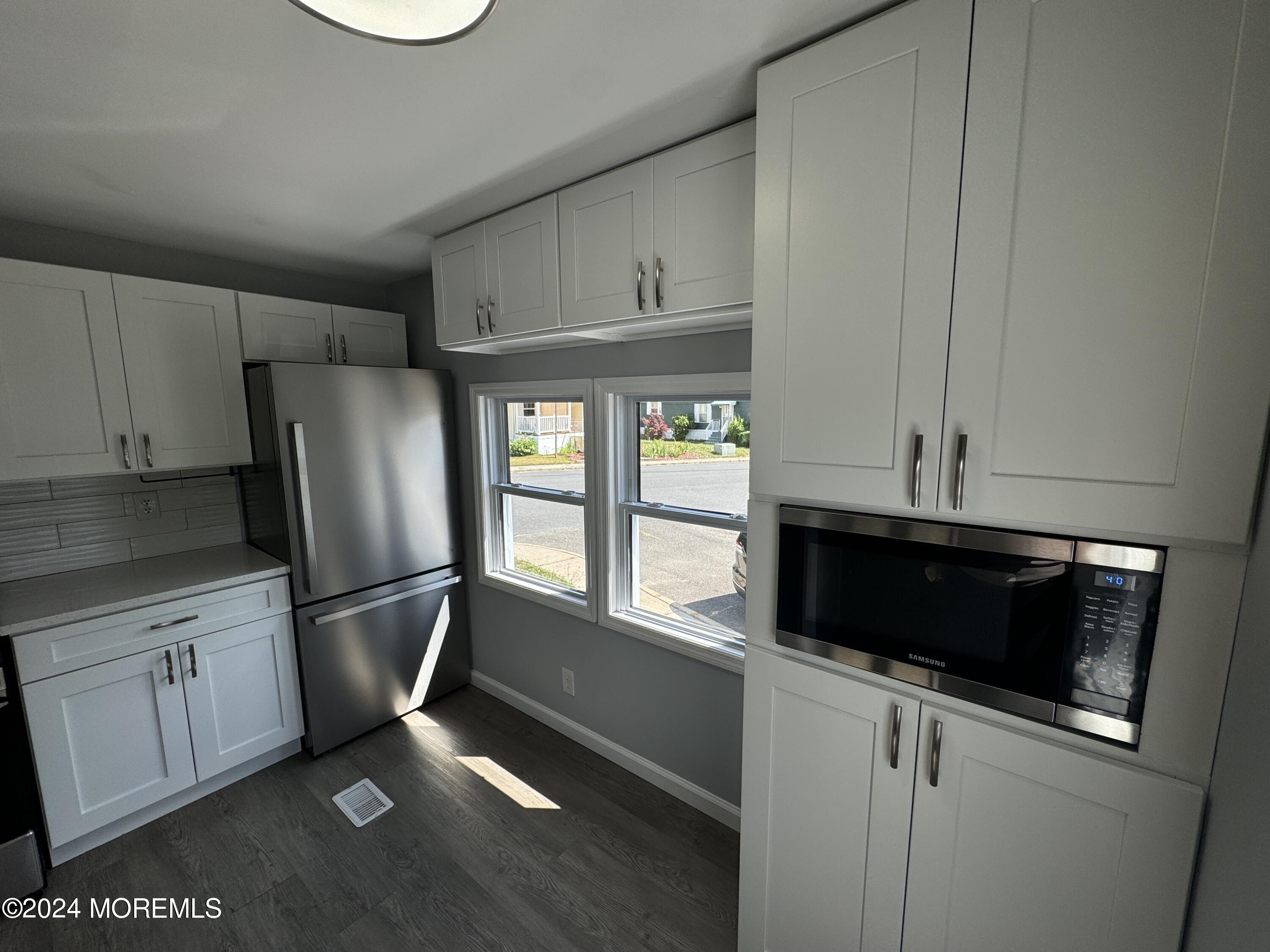 422 4th Street Image 3