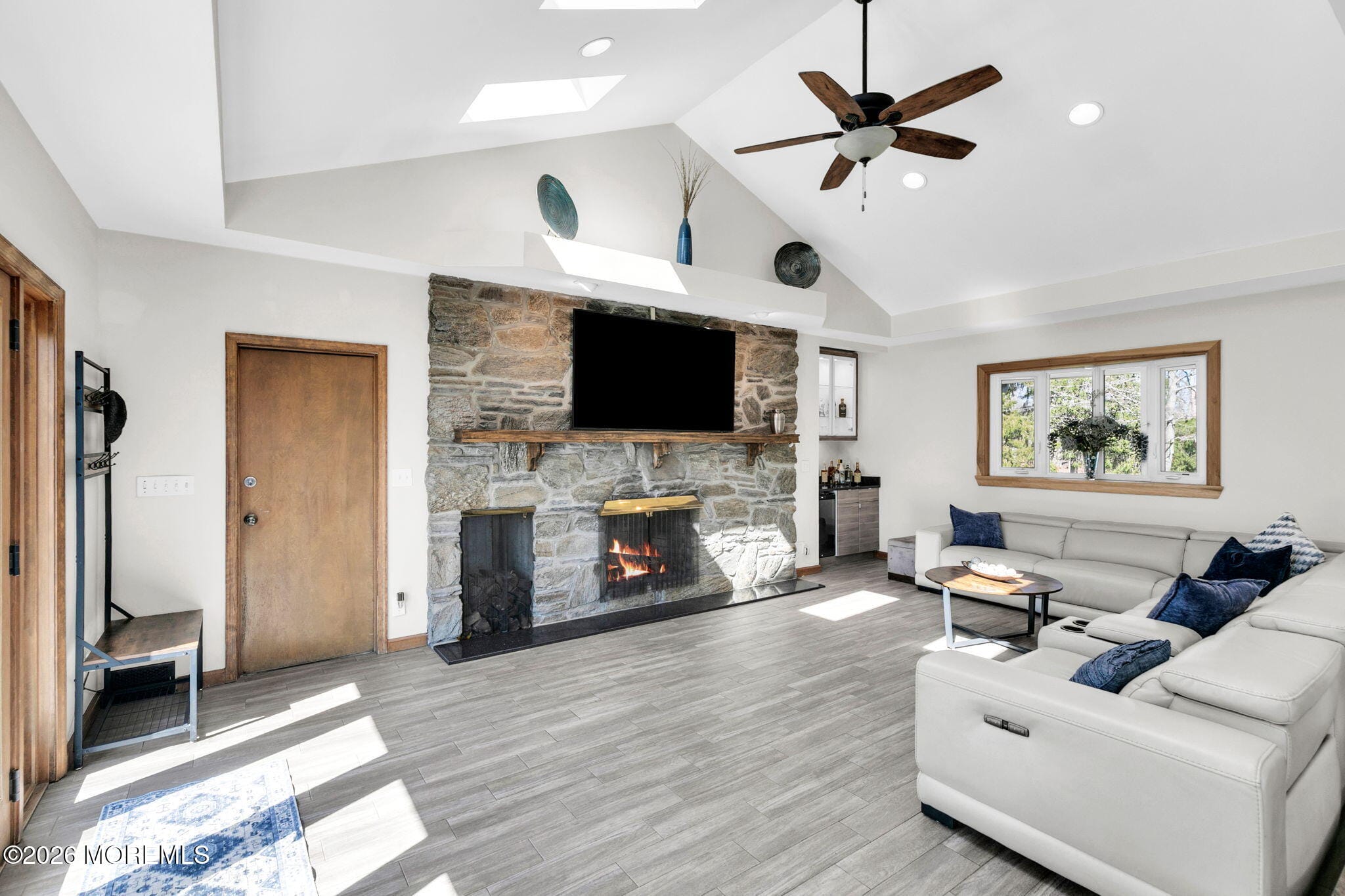 12 Crest Drive, Colts Neck, NJ, 07722 image 13