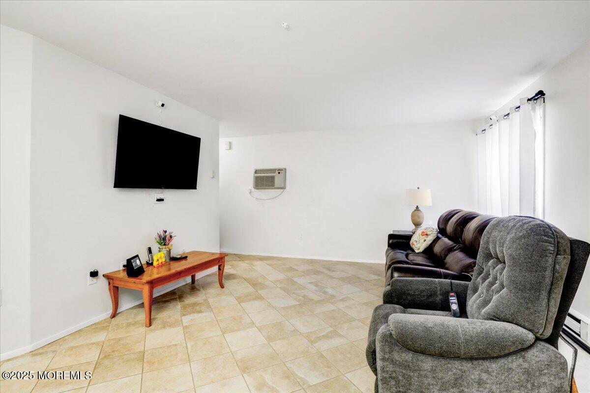 29 Meadow Green Circle A, Manalapan, NJ, 07726 image 8