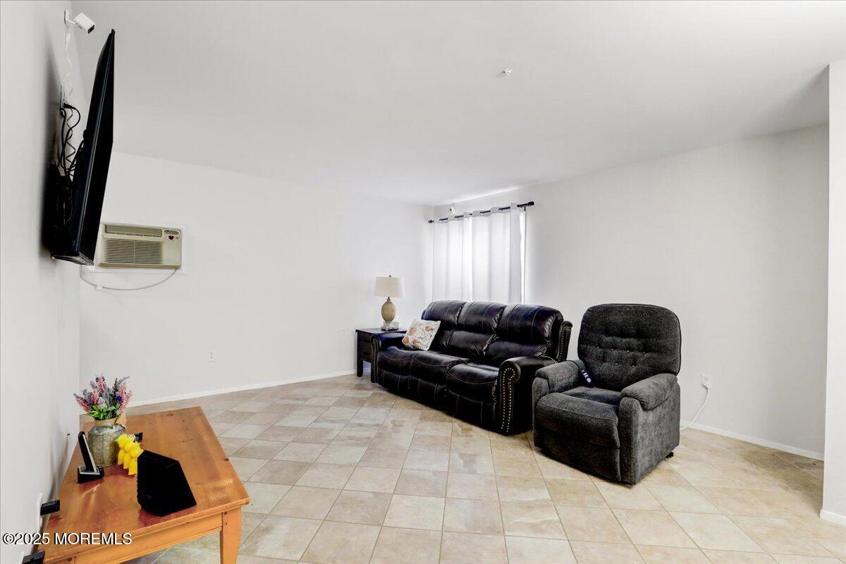 29 Meadow Green Circle A, Manalapan, NJ, 07726 image 9