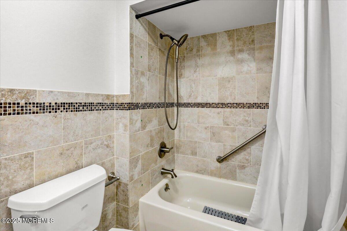 29 Meadow Green Circle A, Manalapan, NJ, 07726 image 12