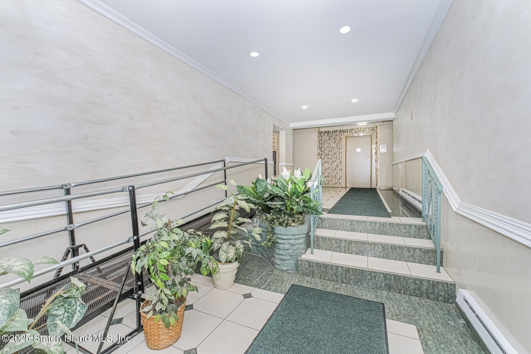 1160 Richmond Road 6a Image 3