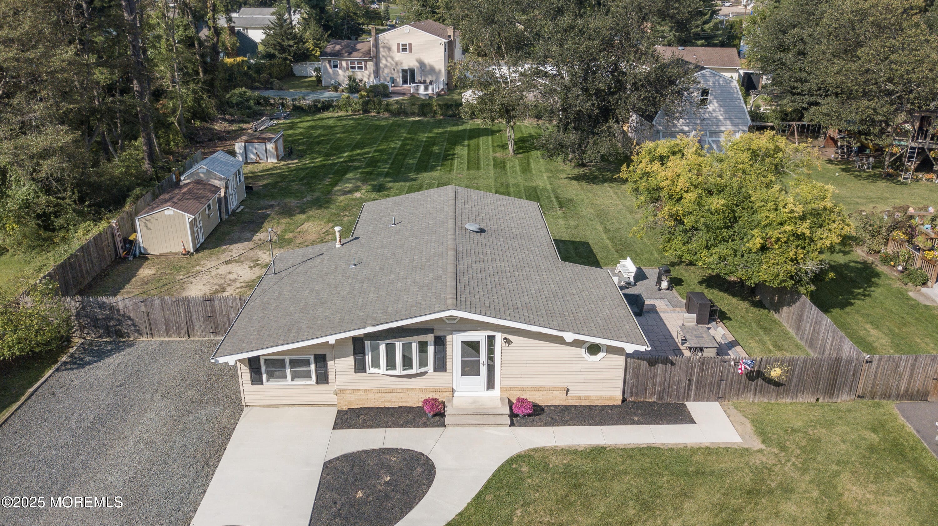 224 Hawaii Drive Image 3