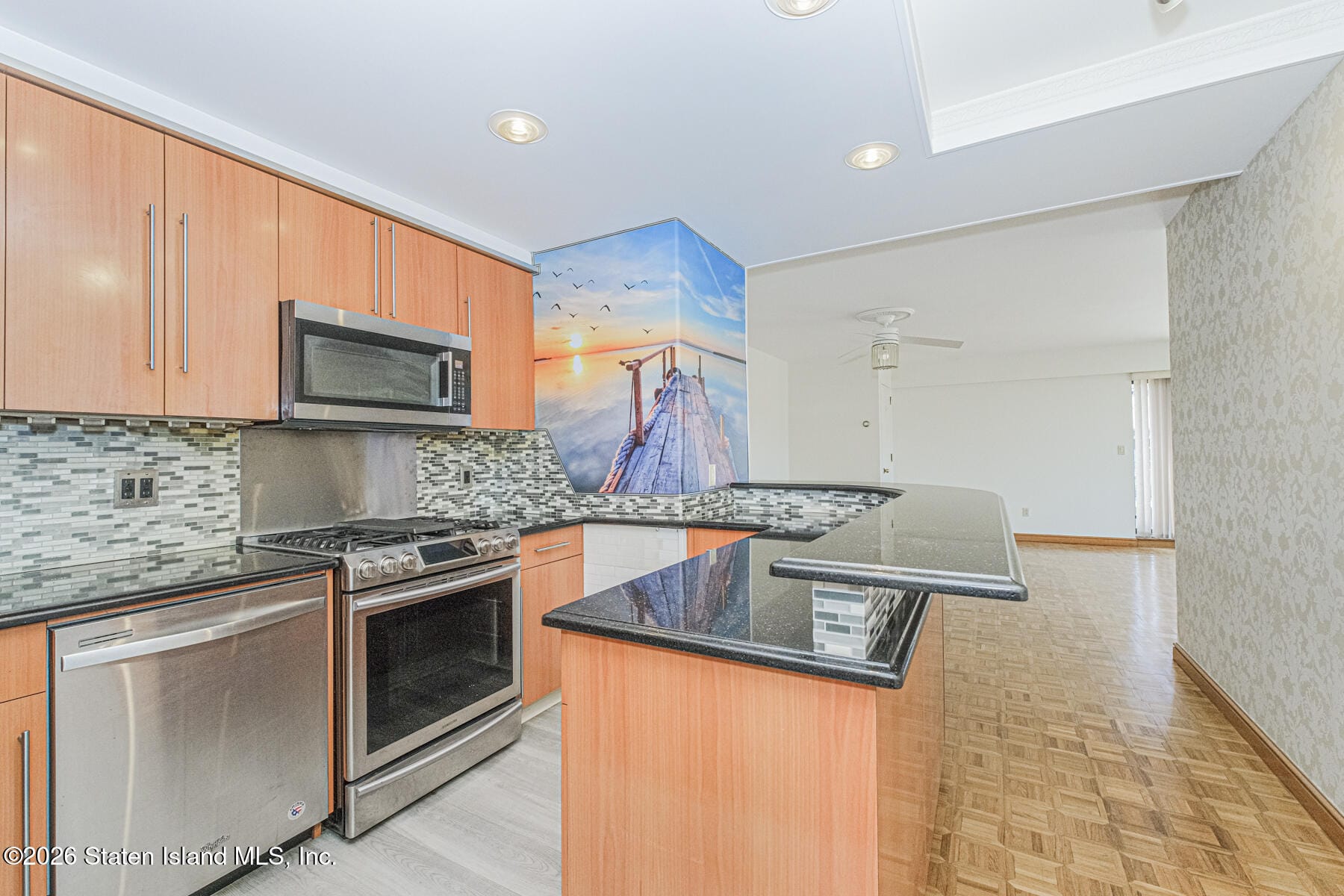 31 Hylan Boulevard 2d, Staten Island, NY, 10305 image 11