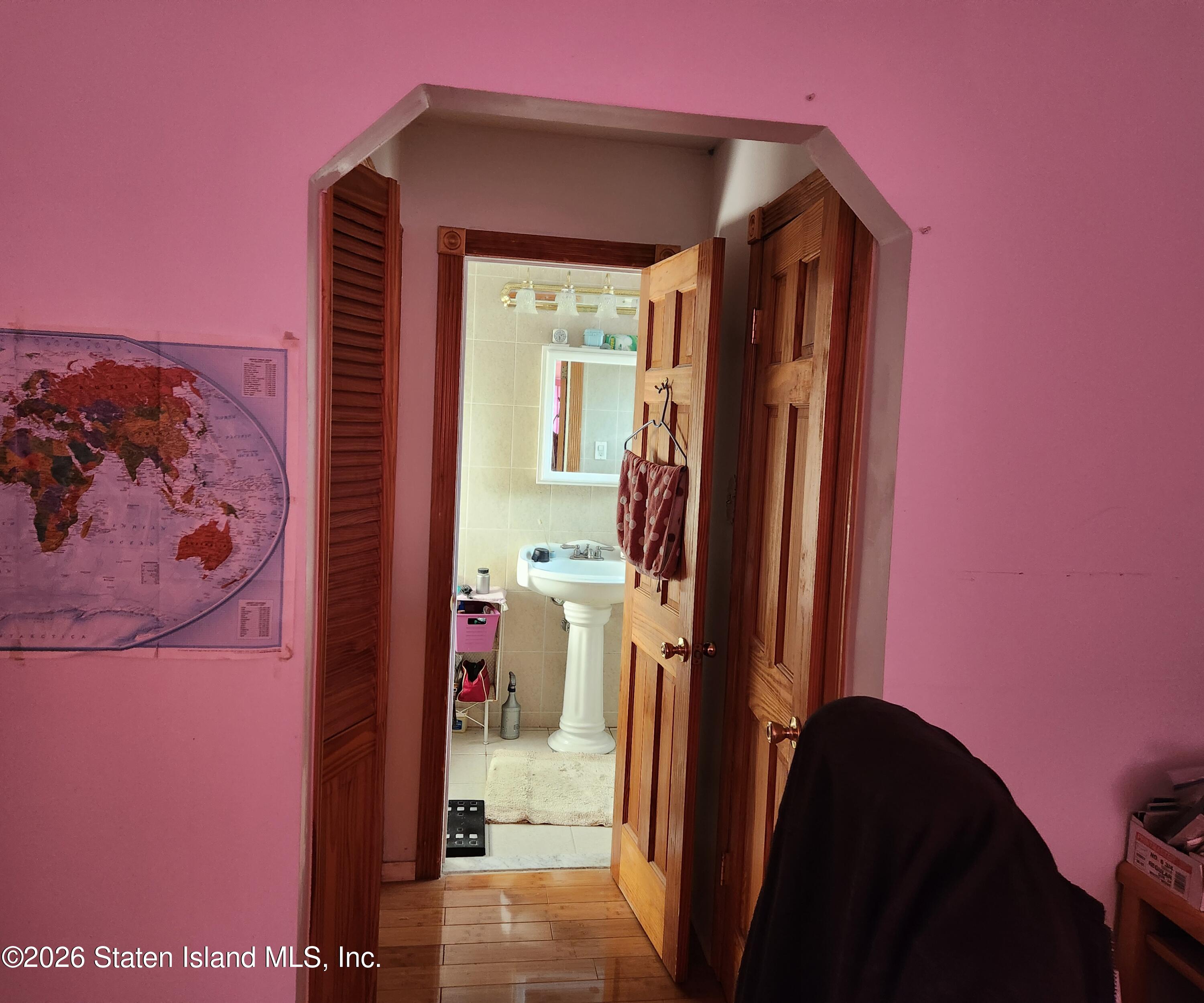 137 Laredo Avenue, Staten Island, NY, 10312 image 8