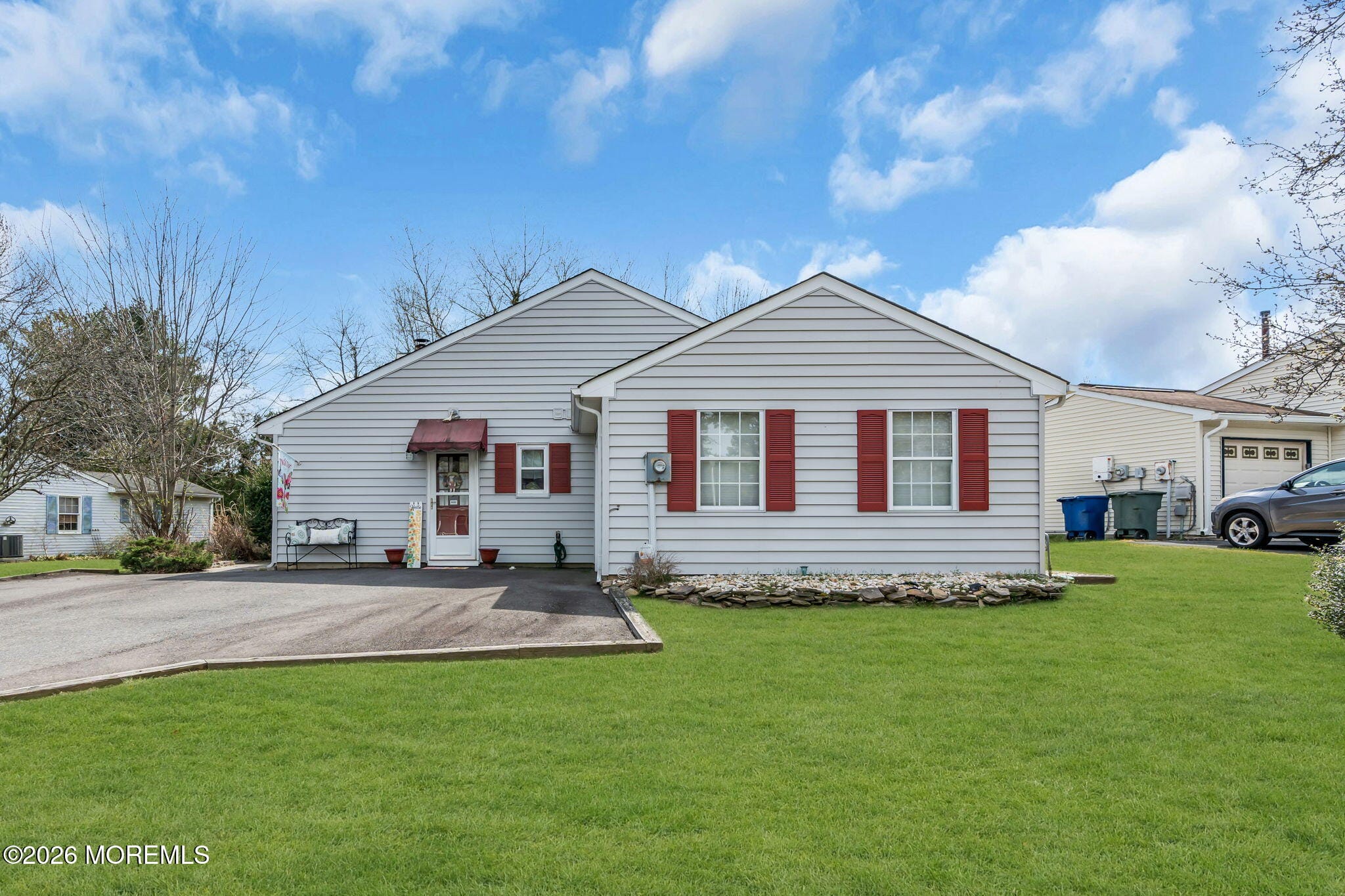 46 Pilgrim Avenue, Tinton Falls, NJ, 07753