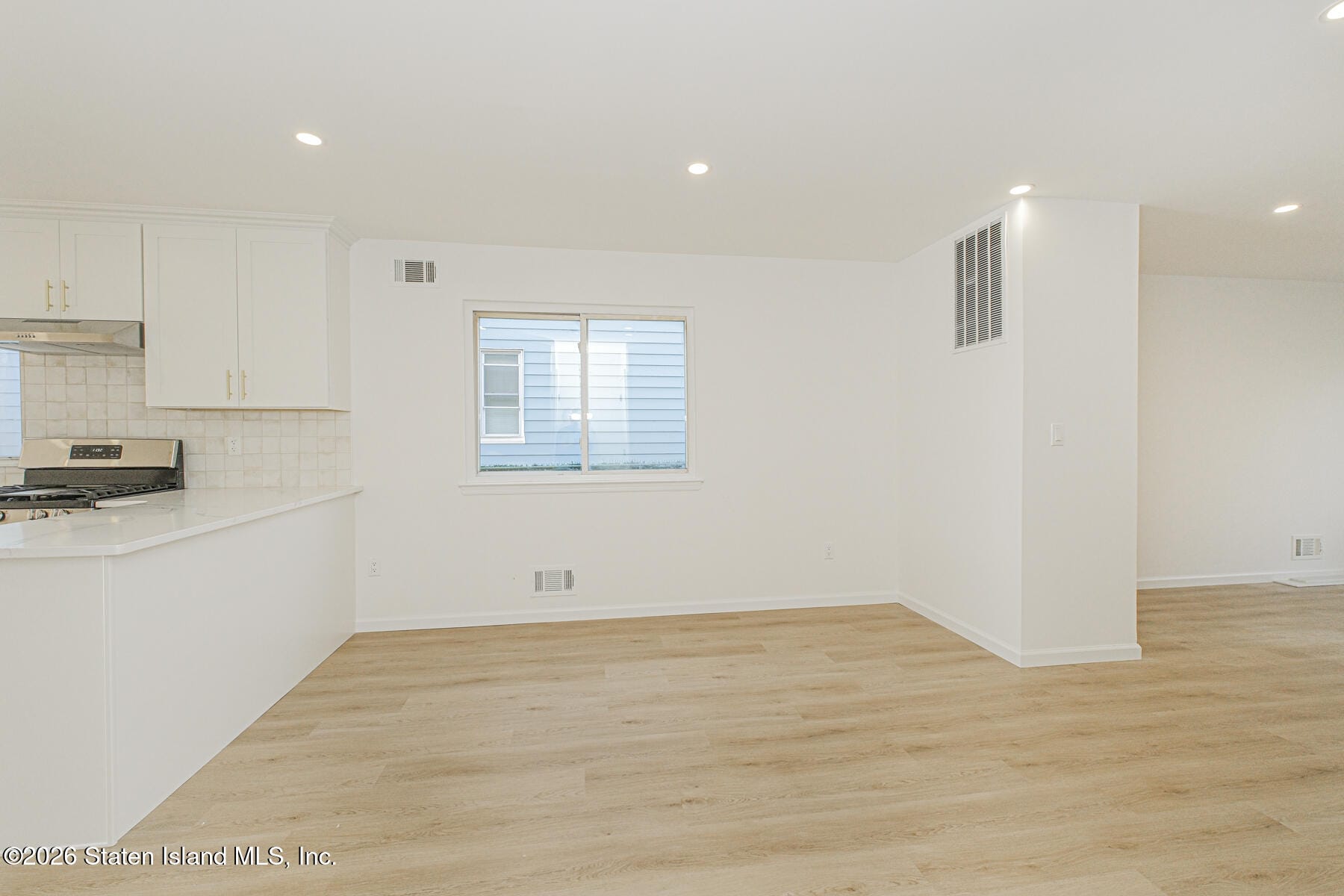 92 Saint Josephs Avenue, Staten Island, NY, 10302 image 6