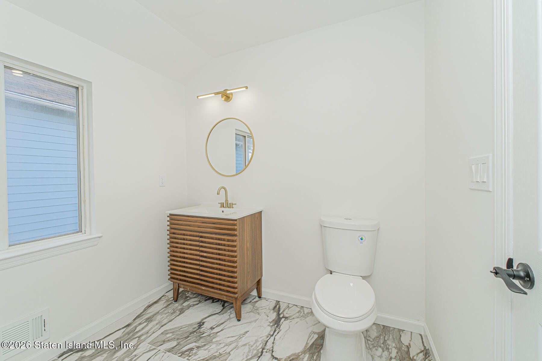 92 Saint Josephs Avenue, Staten Island, NY, 10302 image 16