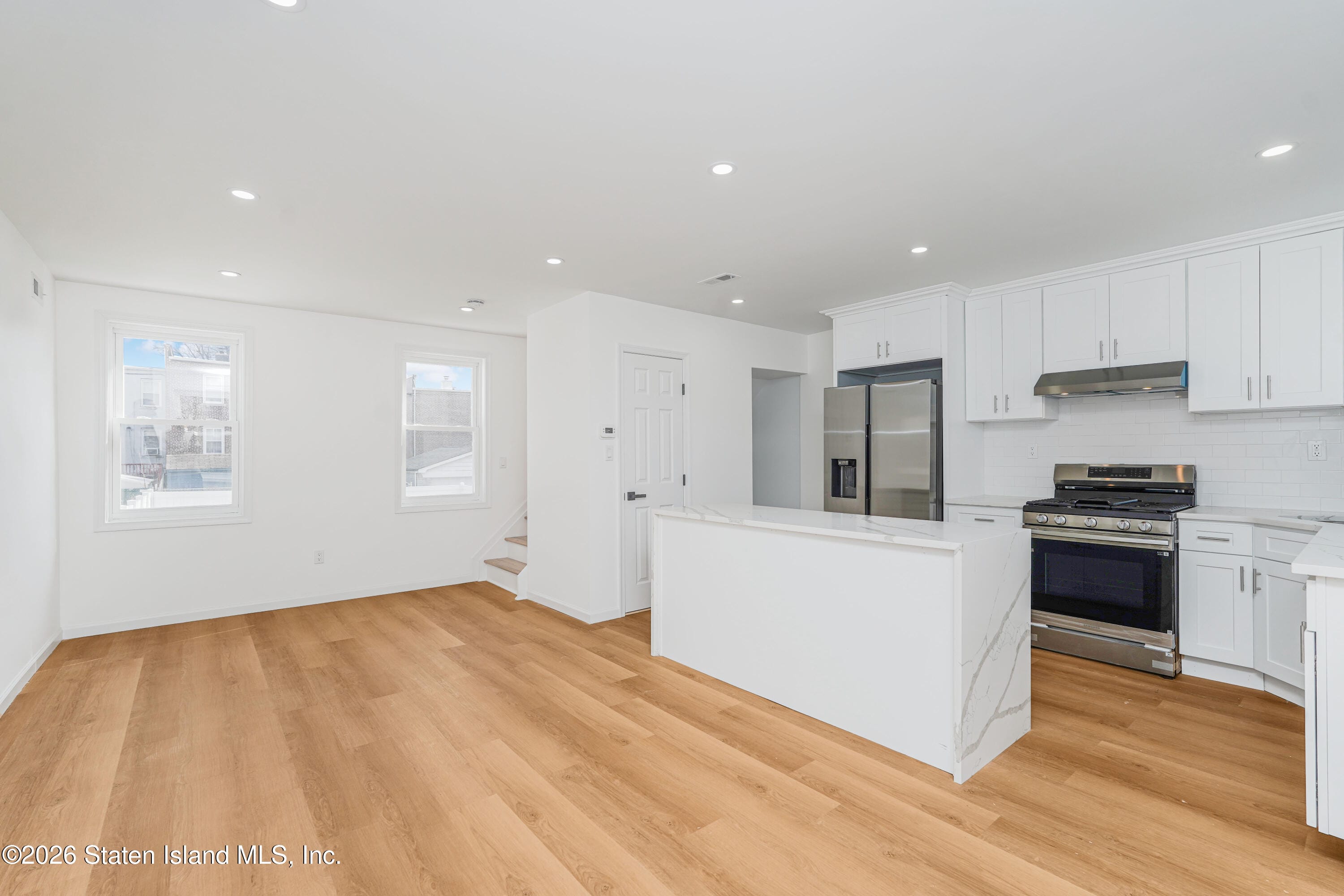 82 Kemball Avenue Image 3