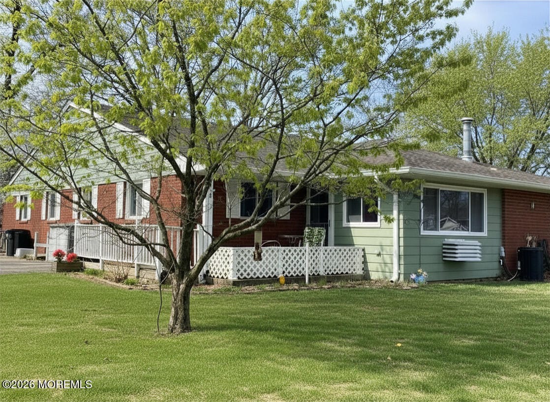 11 B Lark Street, Manchester, NJ, 08759