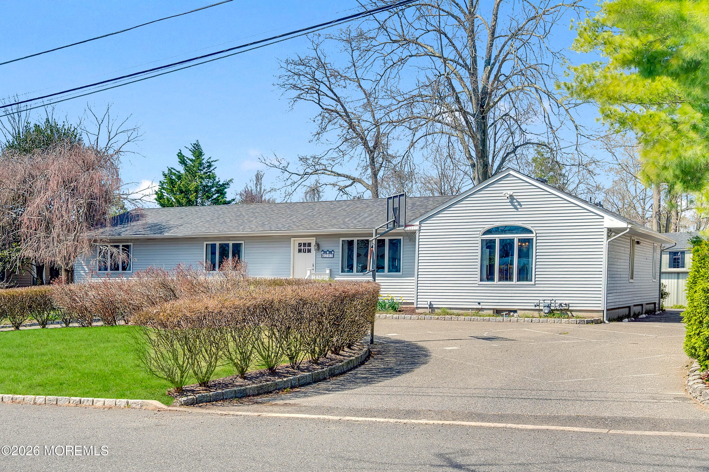 203 Gilford Avenue, Island Heights, NJ, 08732