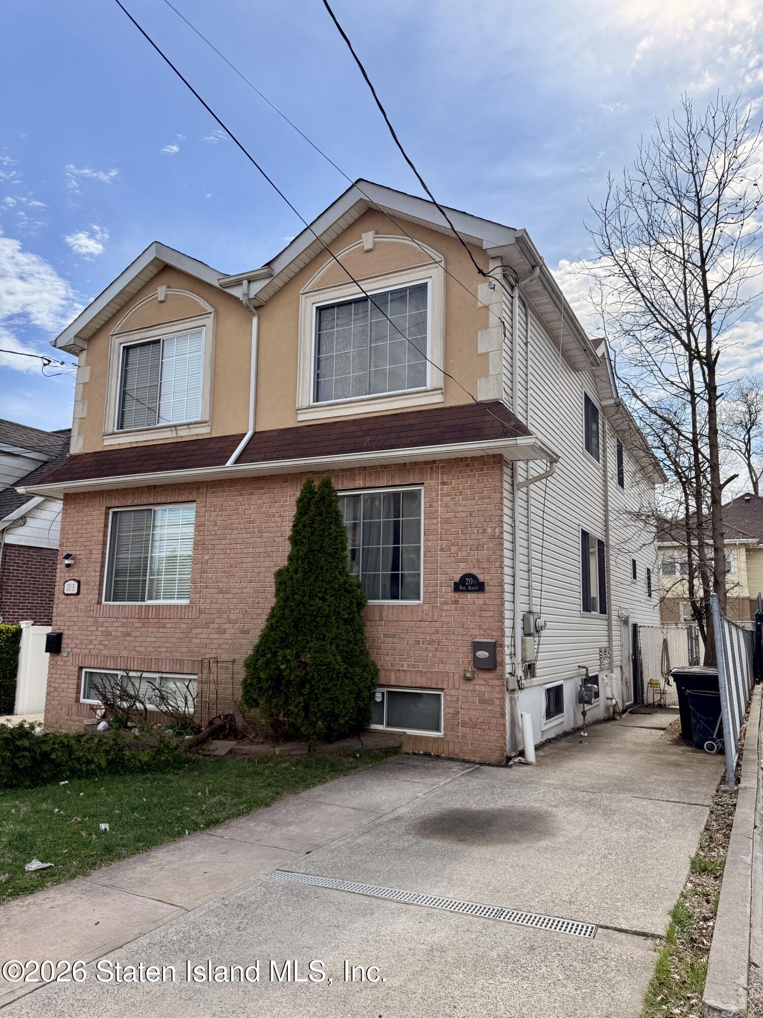 20a Buel Avenue Image 2