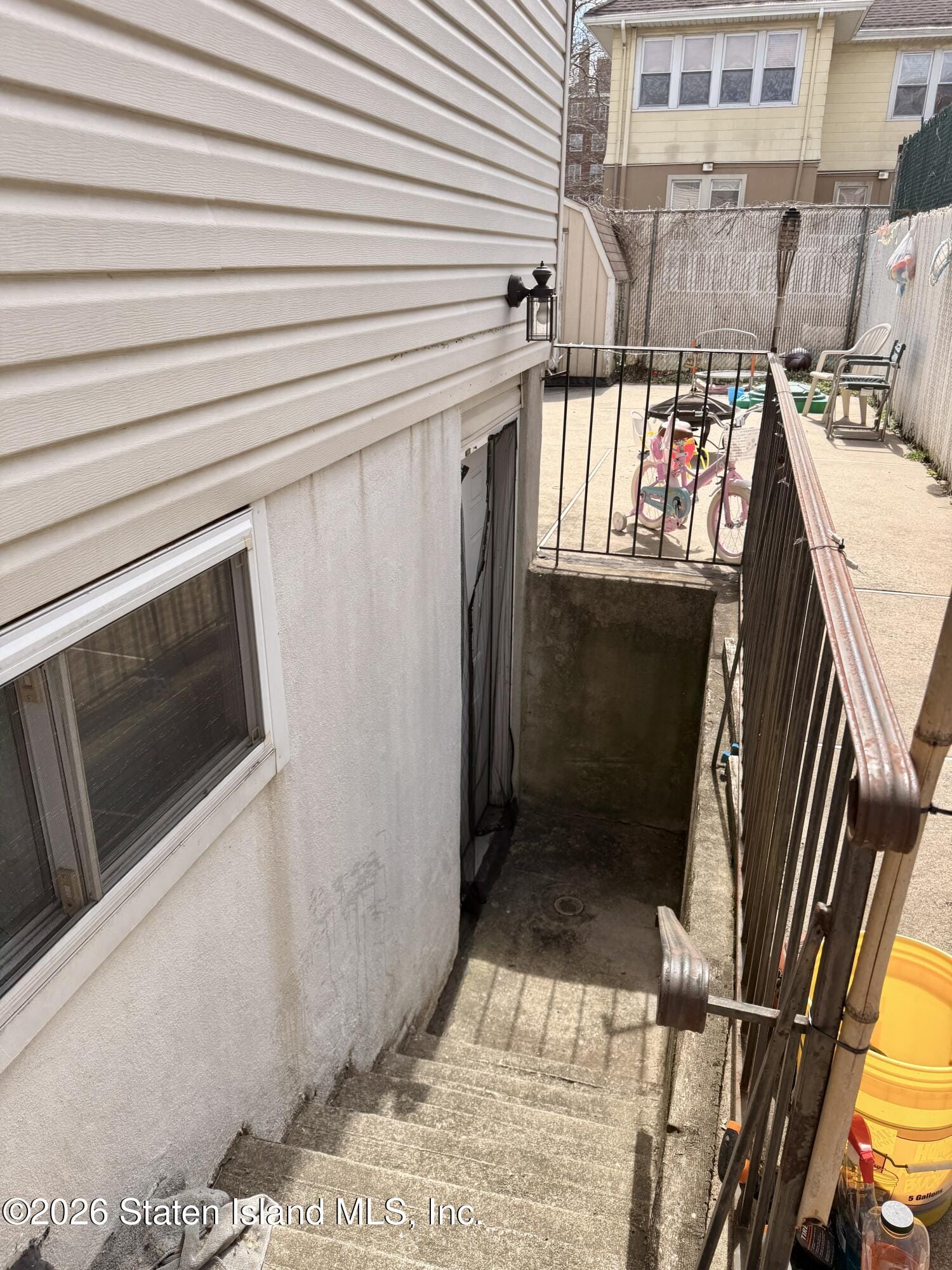 20a Buel Avenue Image 5