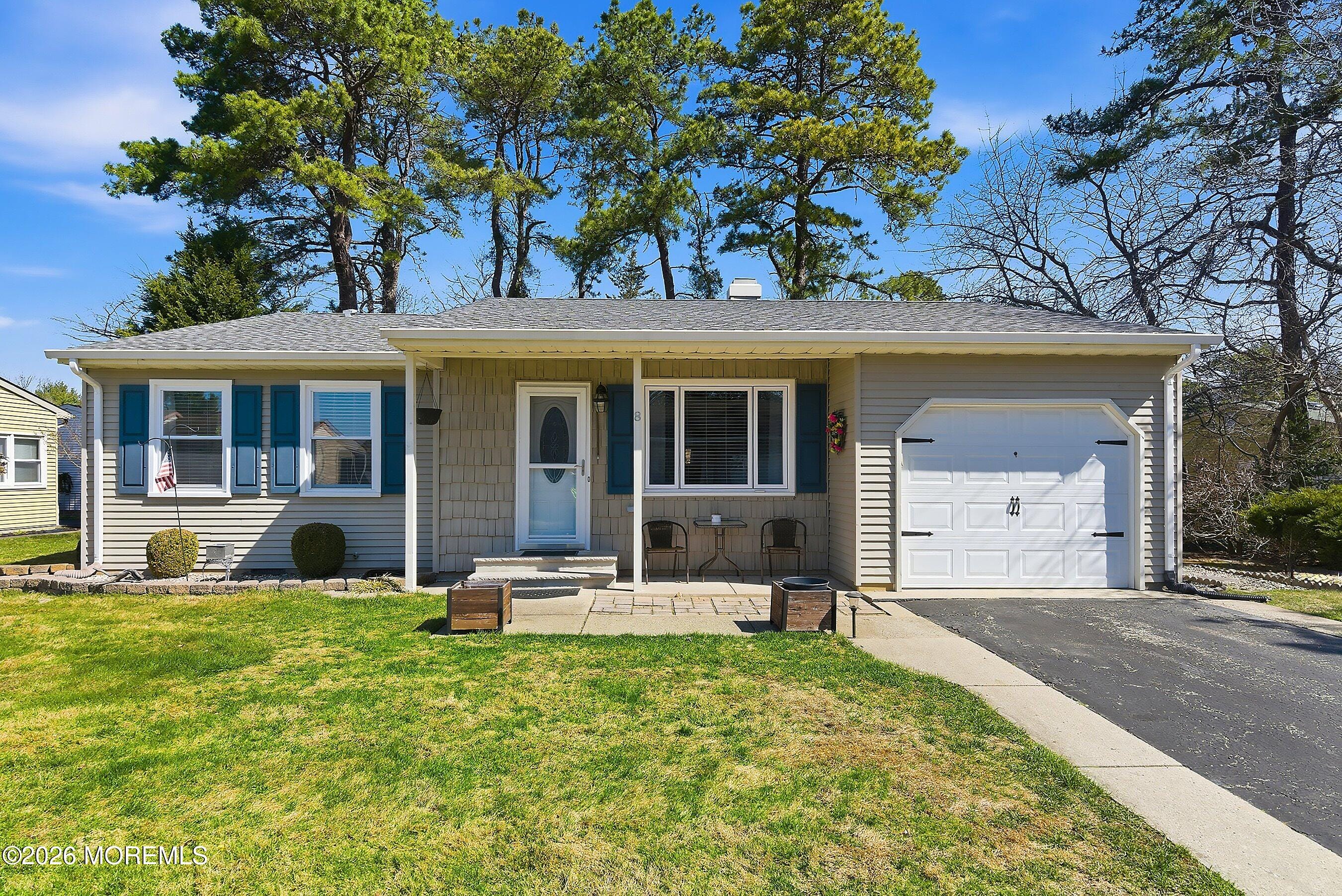 8 Hummingbird Lane, Whiting, NJ, 08759