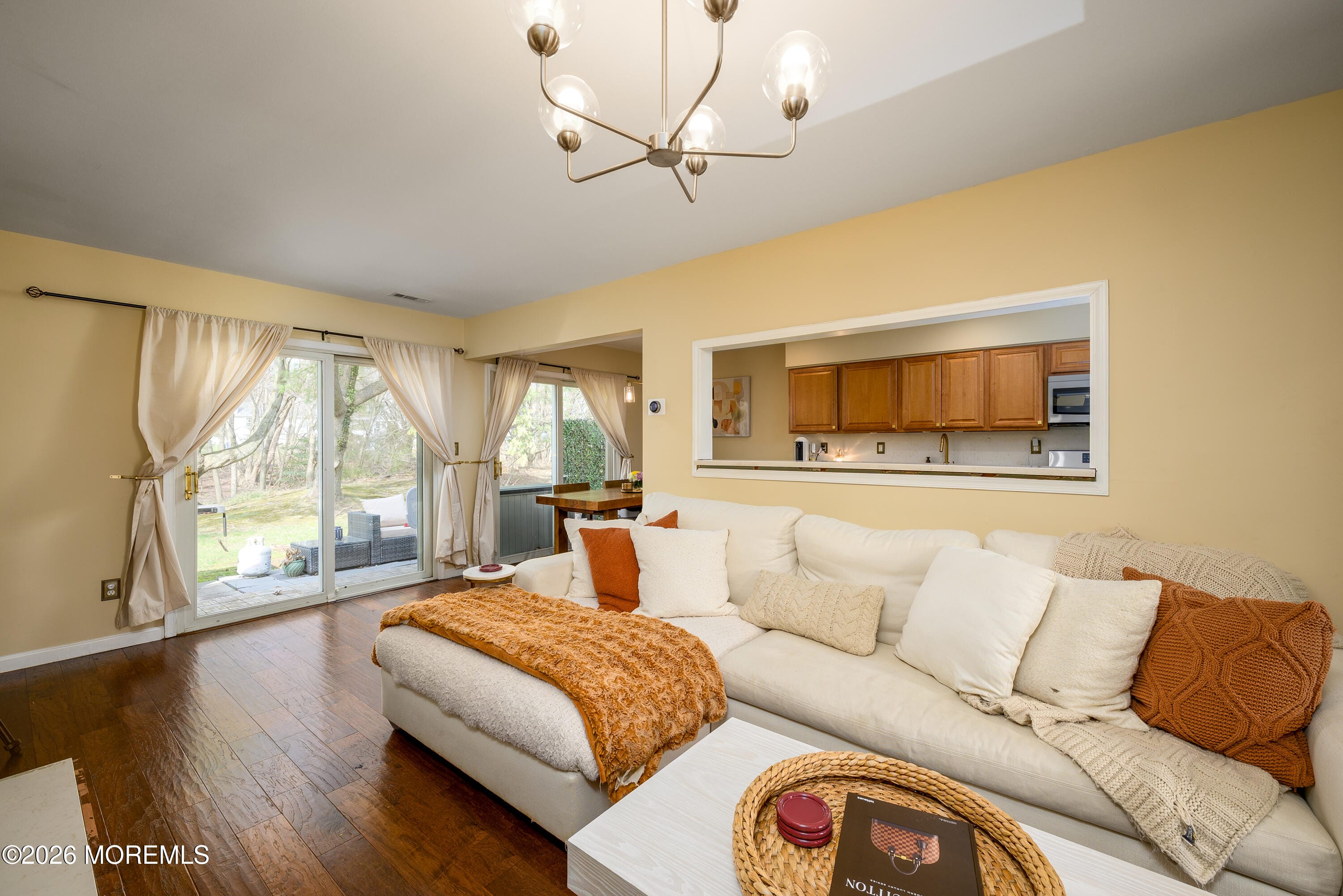 55 Malibu Drive Image 5