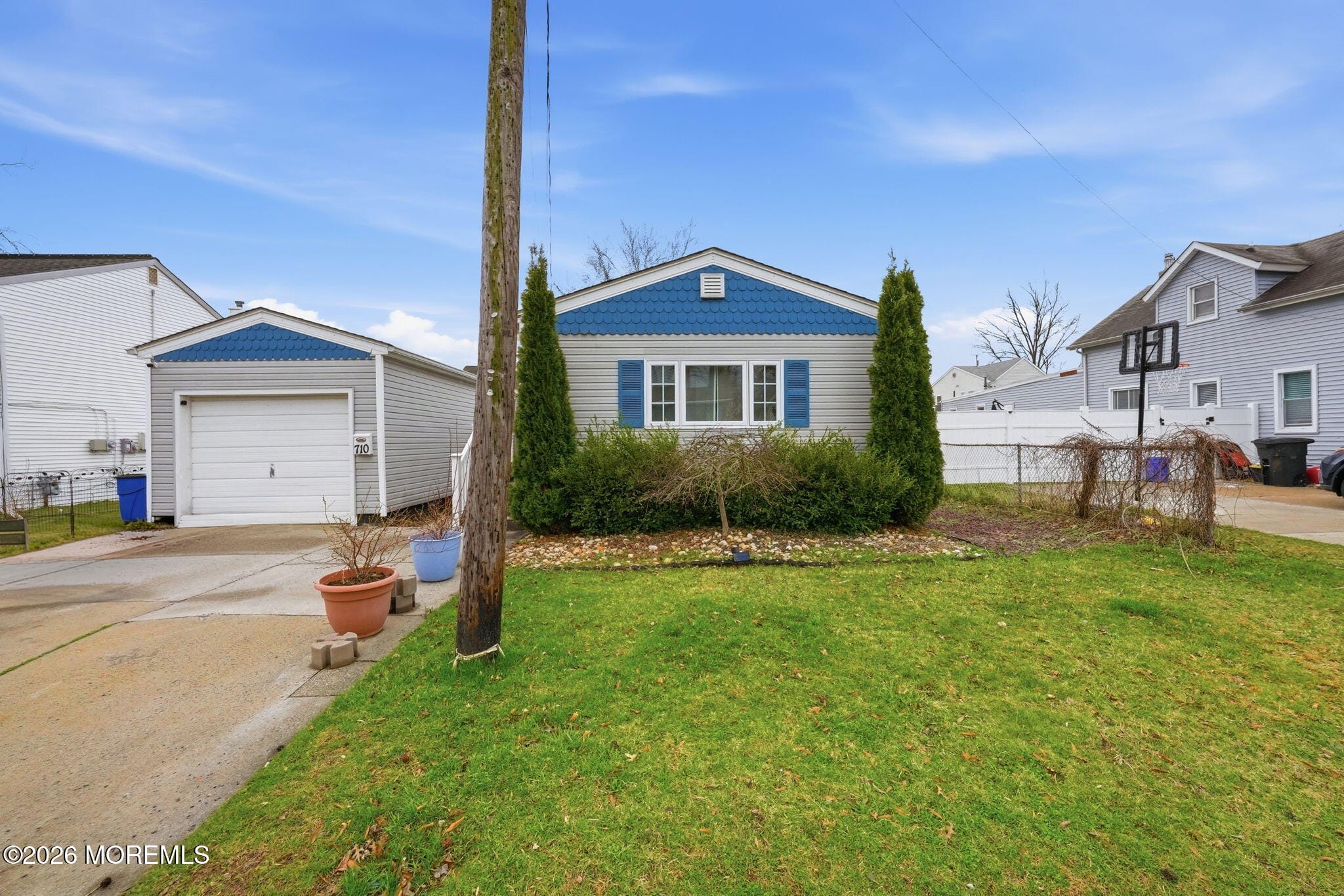 710 Cambridge Avenue Image 3