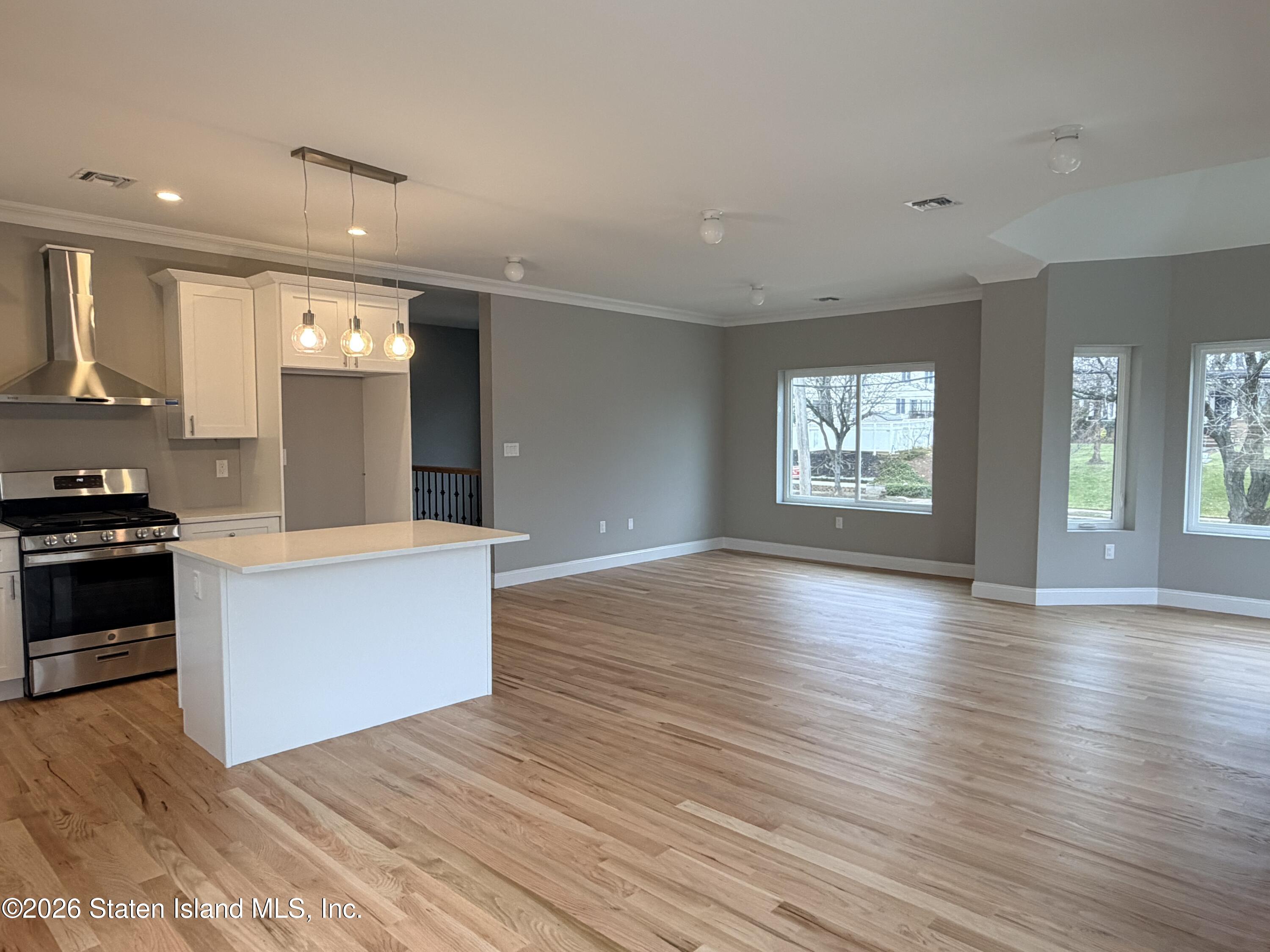 4 Mc Kee Avenue Image 3