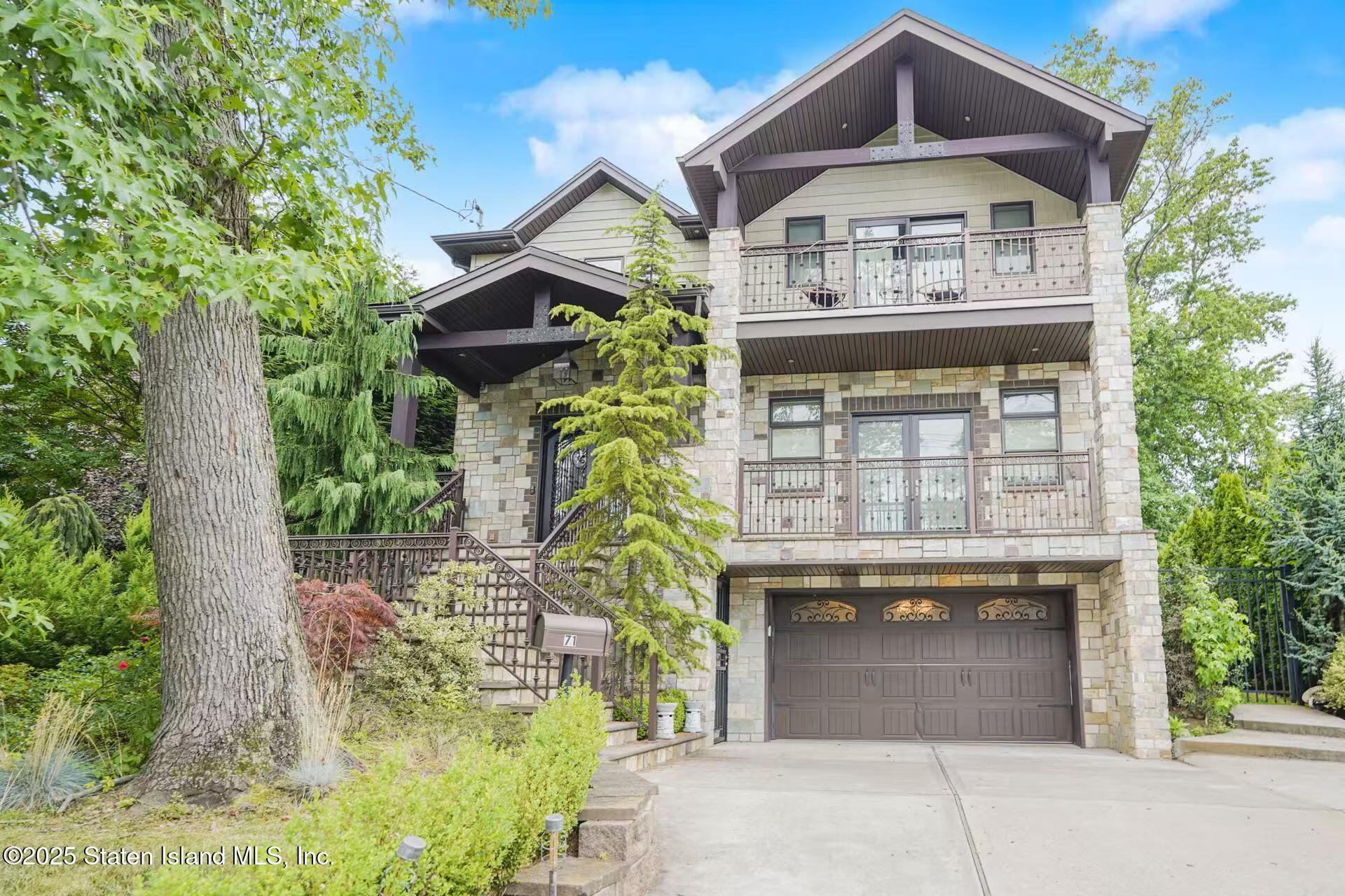 71 Grandview Terrace Image 1