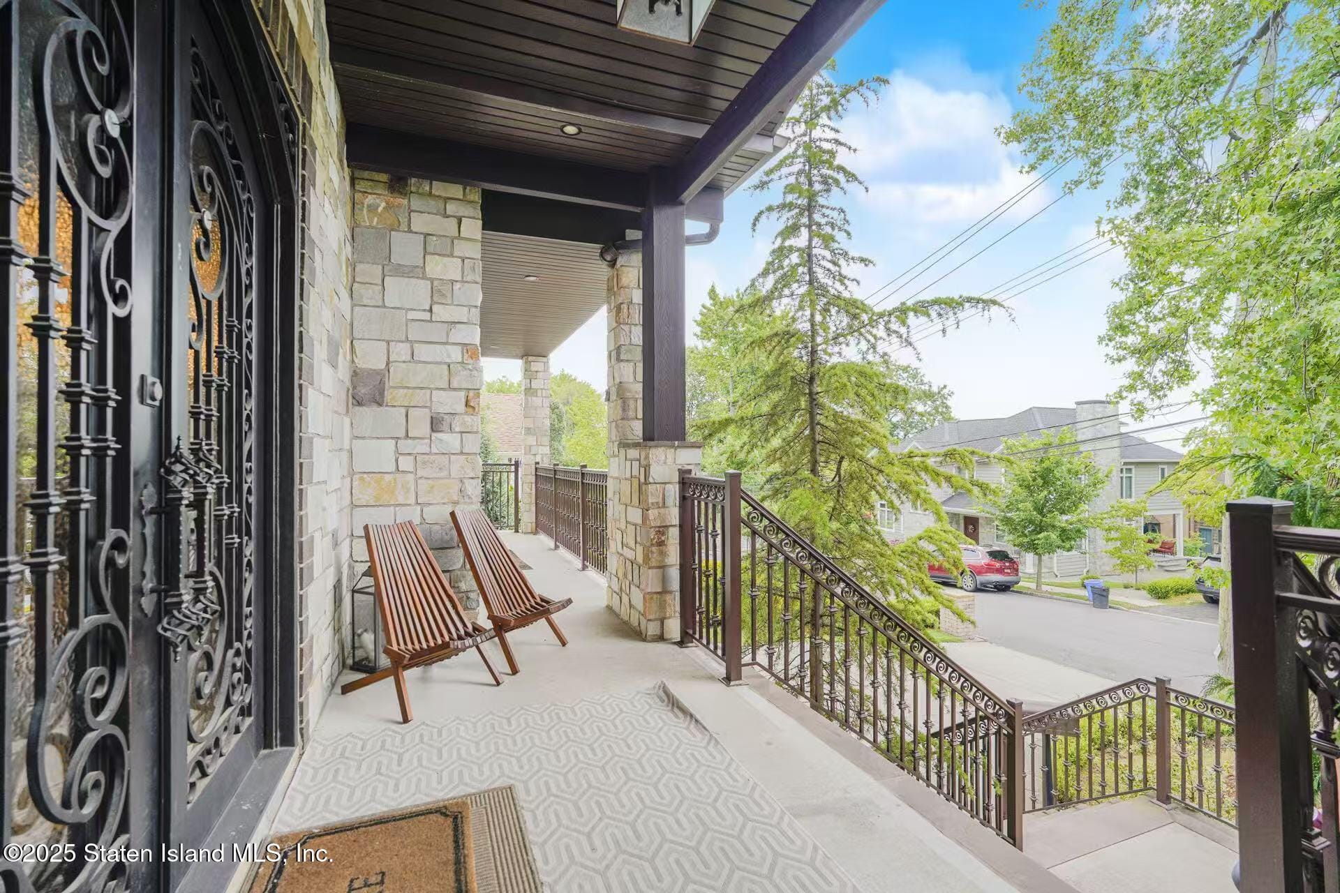 71 Grandview Terrace Image 4