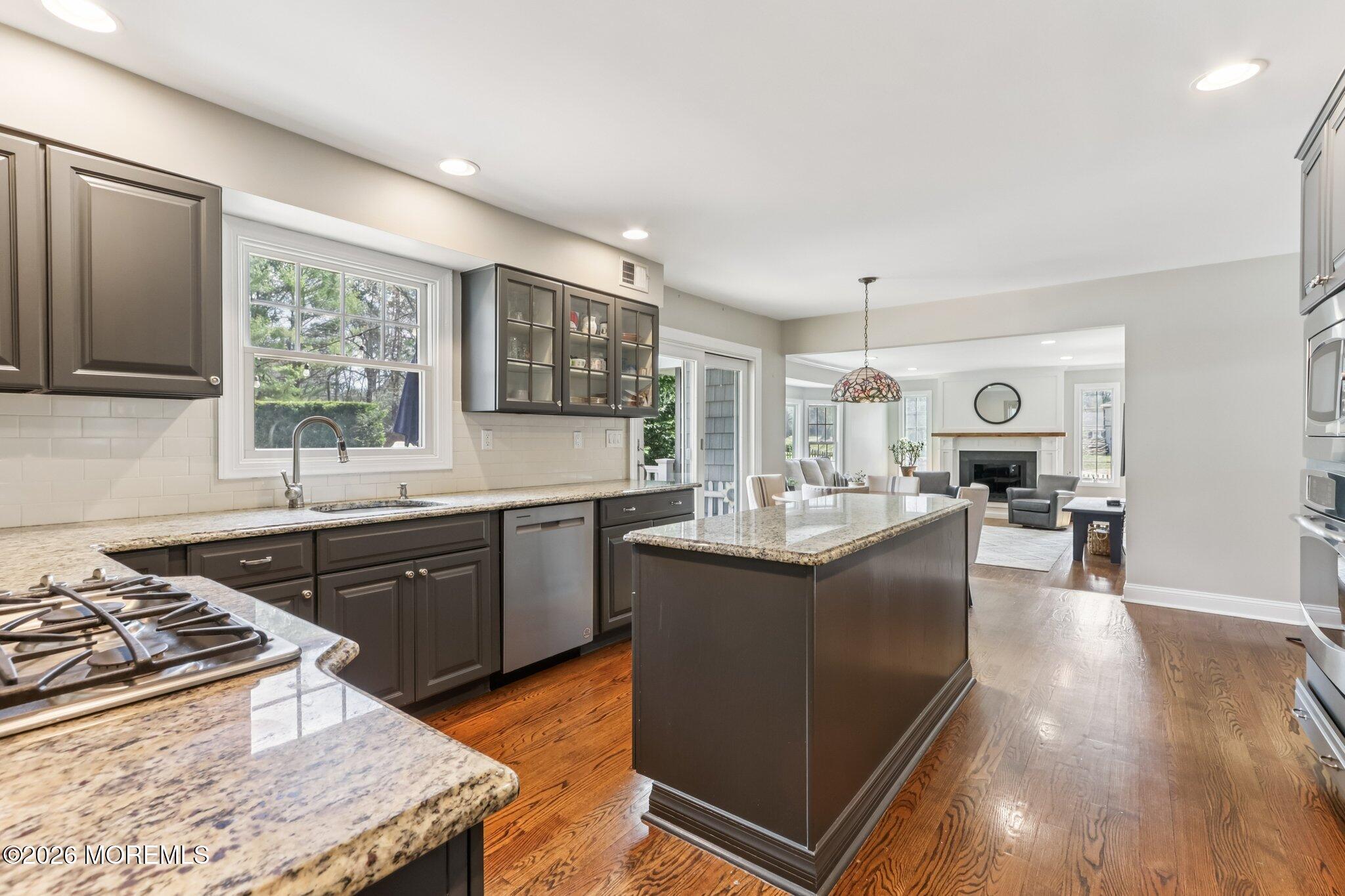 3 Sentry Court Image 4