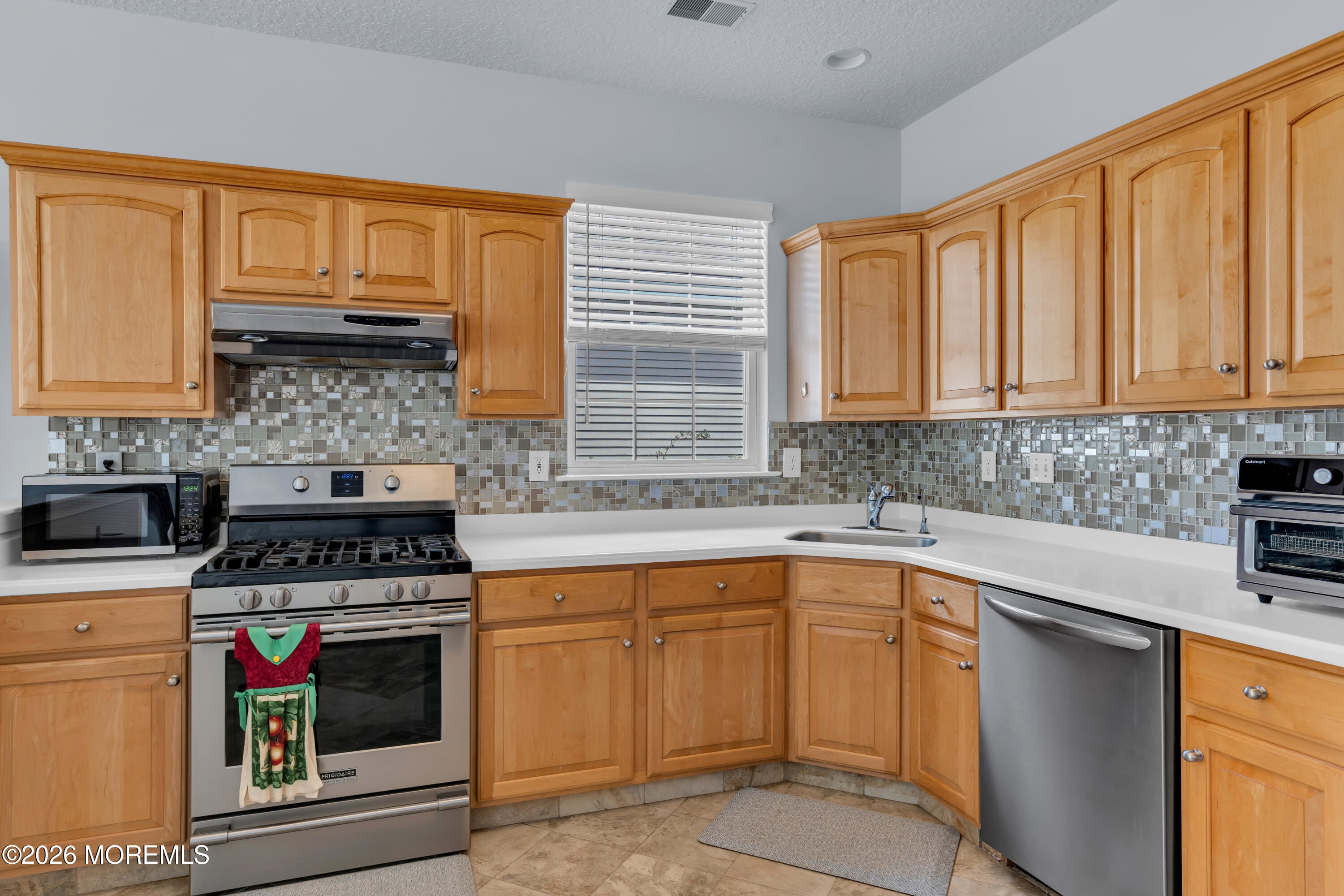 8 April Springs Court, Lakewood, NJ, 08701 image 9