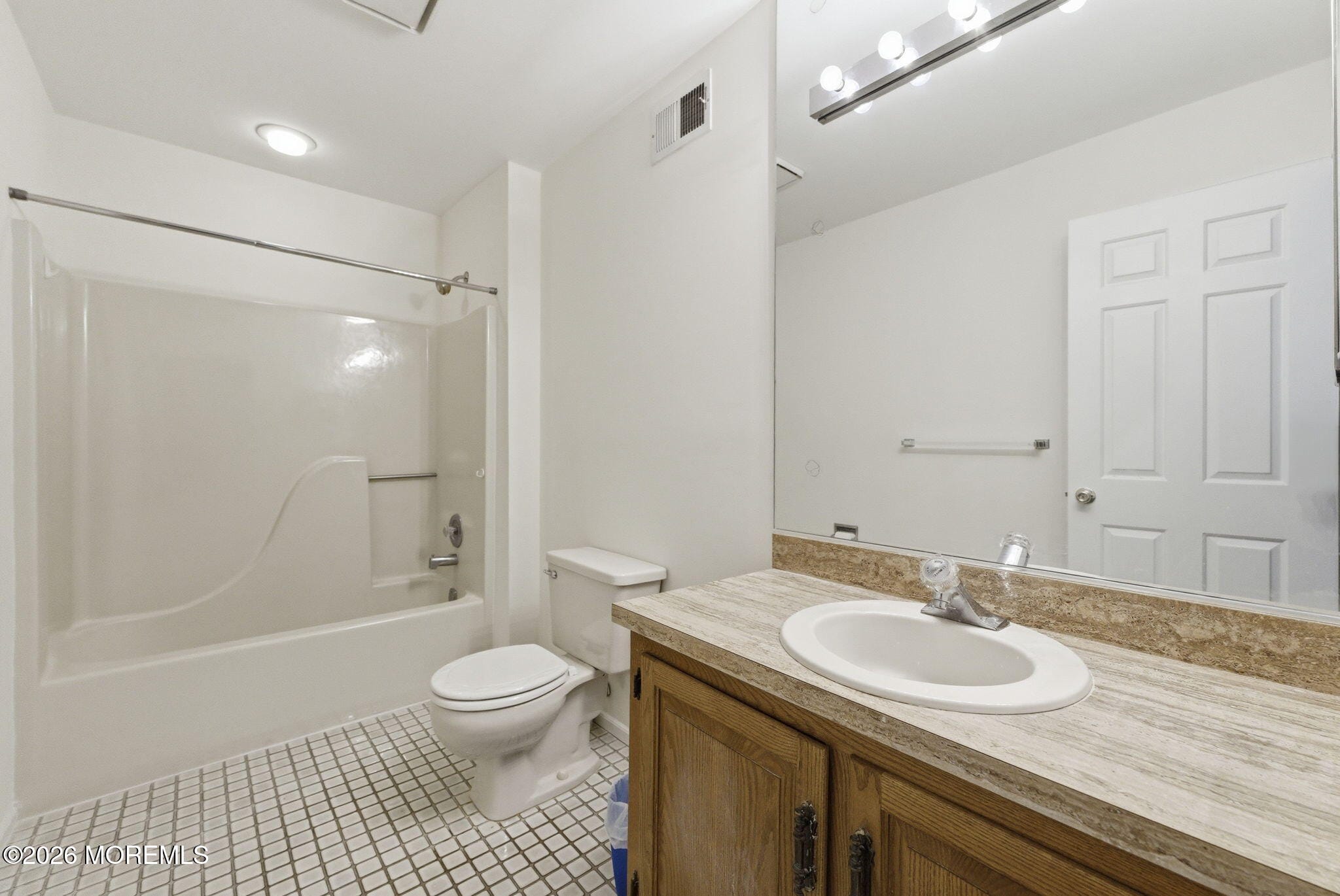 2 Essex Drive, Little Silver, NJ, 07739 image 18