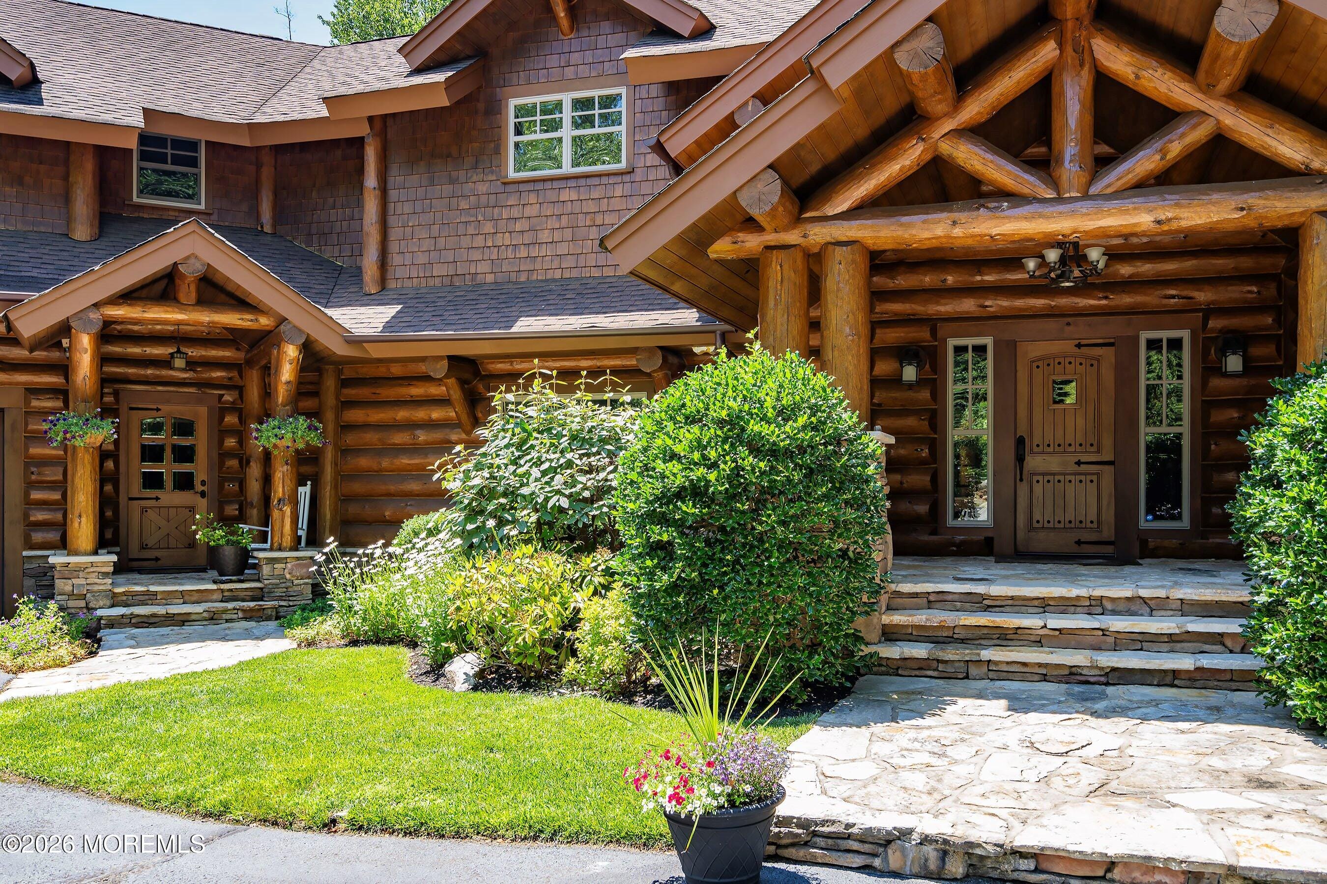 726 Kings Highway Image 3