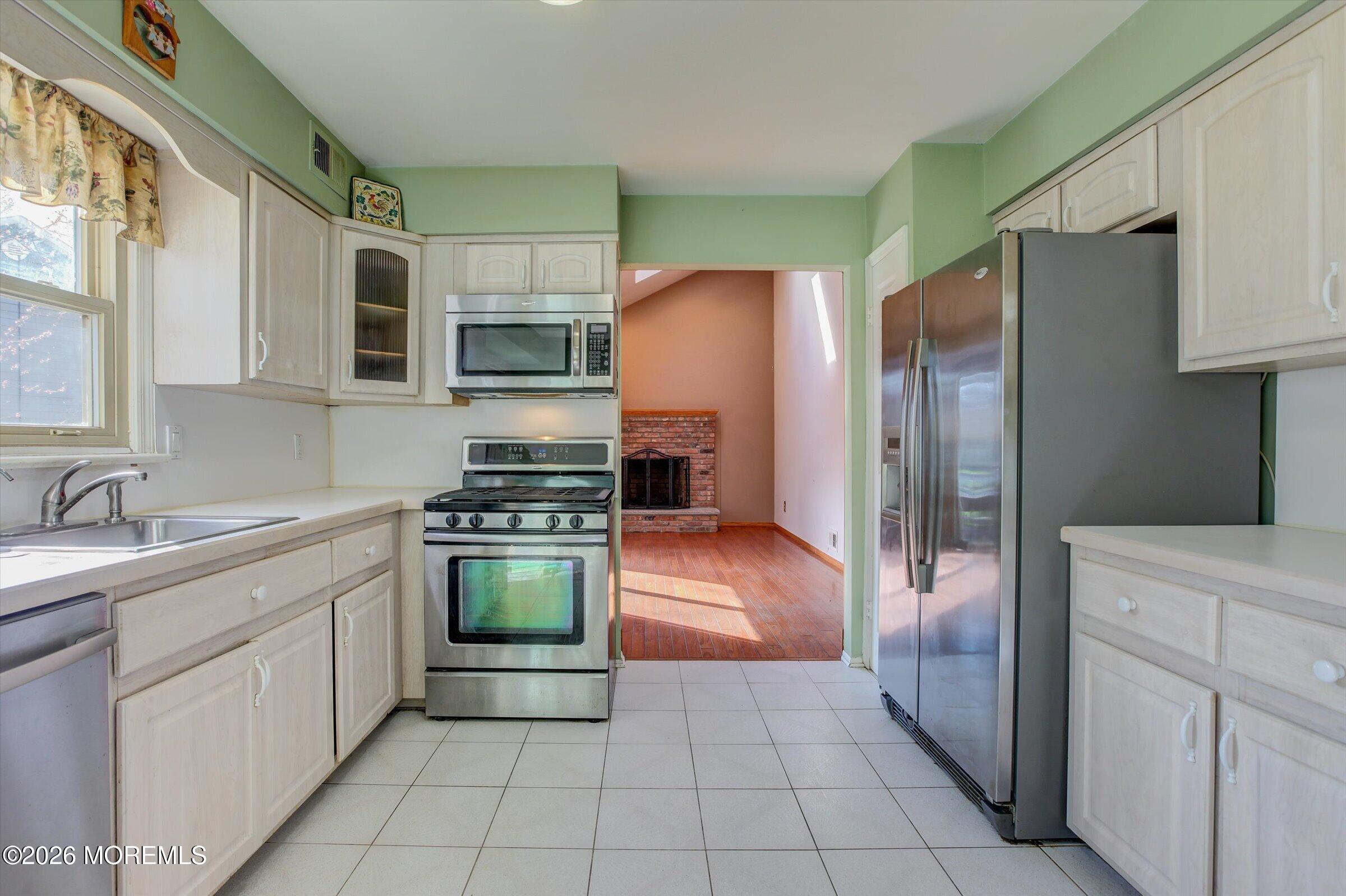 18 Warne Road, Matawan, NJ, 07747 image 10