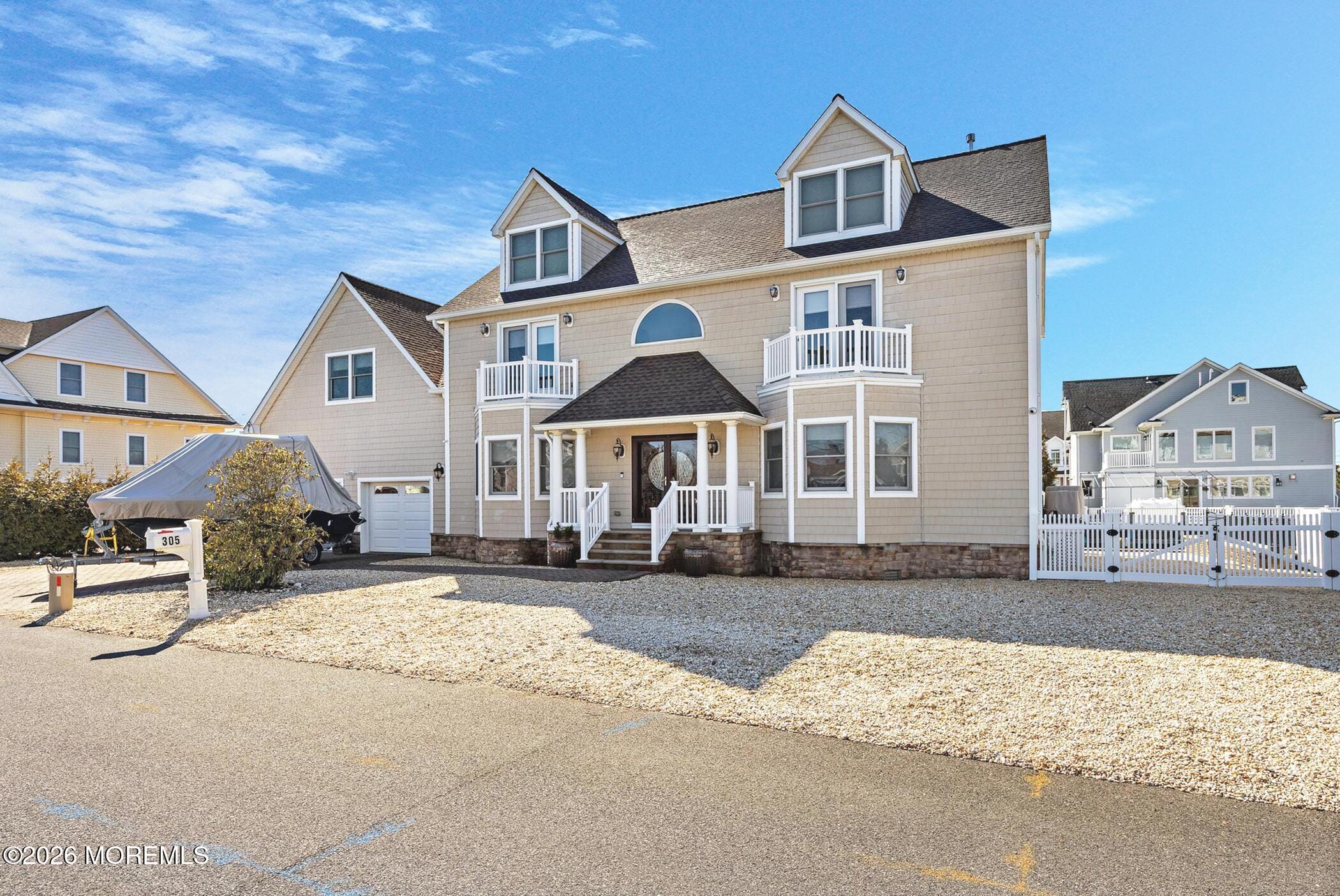 305 Sloop Lane Image 3