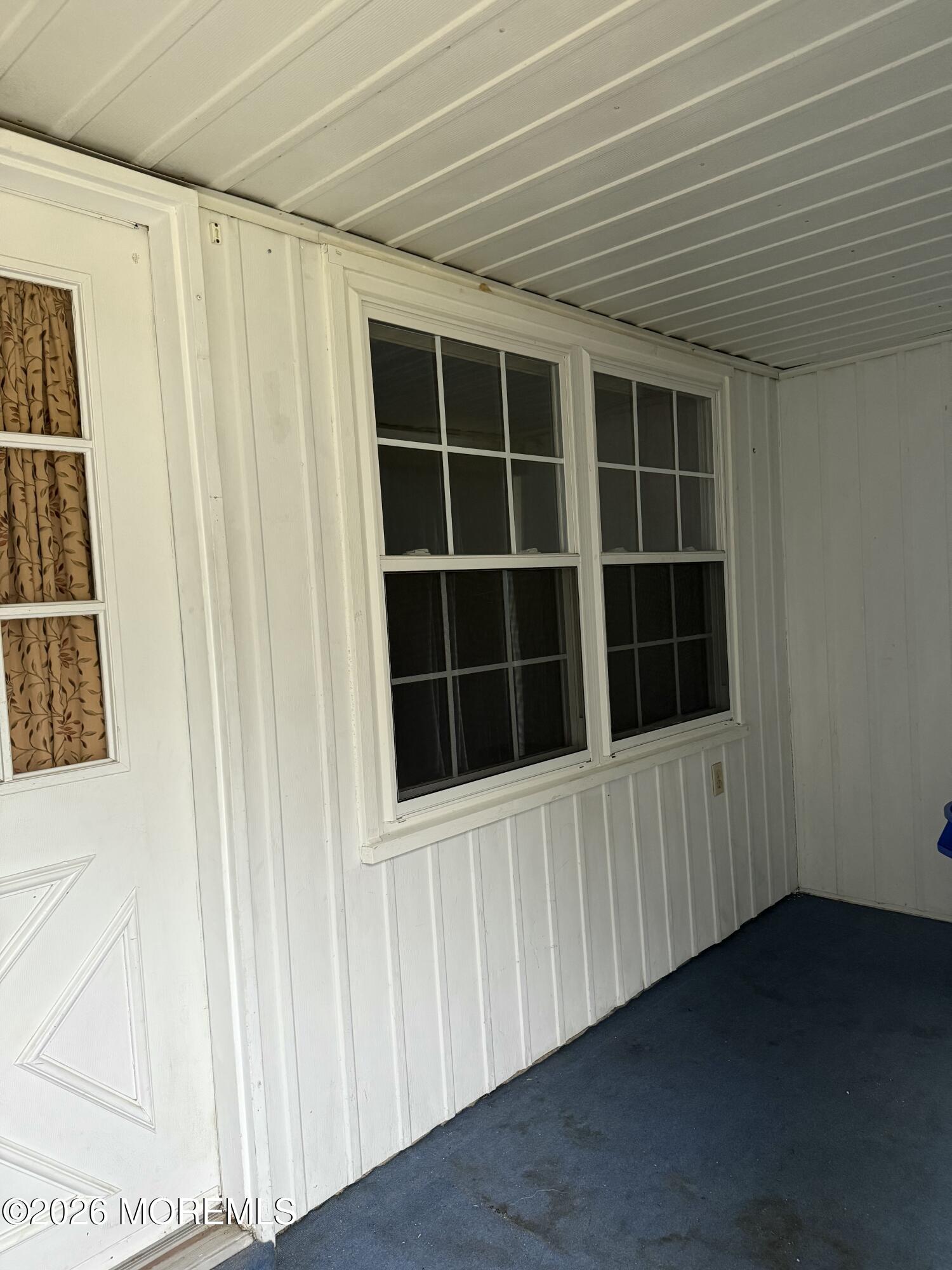 1021 Aberdeen Drive E Image 3