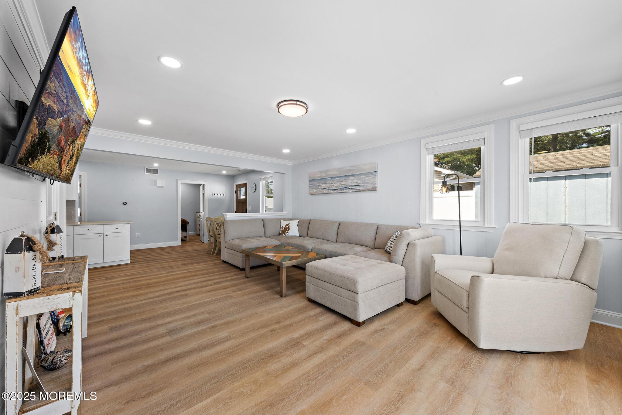 11 Charles Boulevard, Beach Haven West, NJ, 08050 image 10