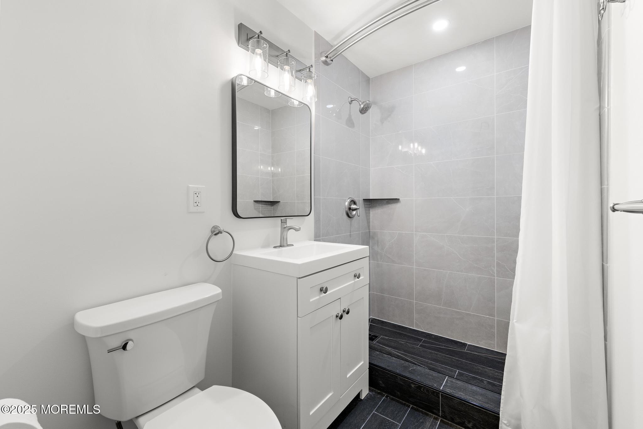 11 Charles Boulevard, Beach Haven West, NJ, 08050 image 23