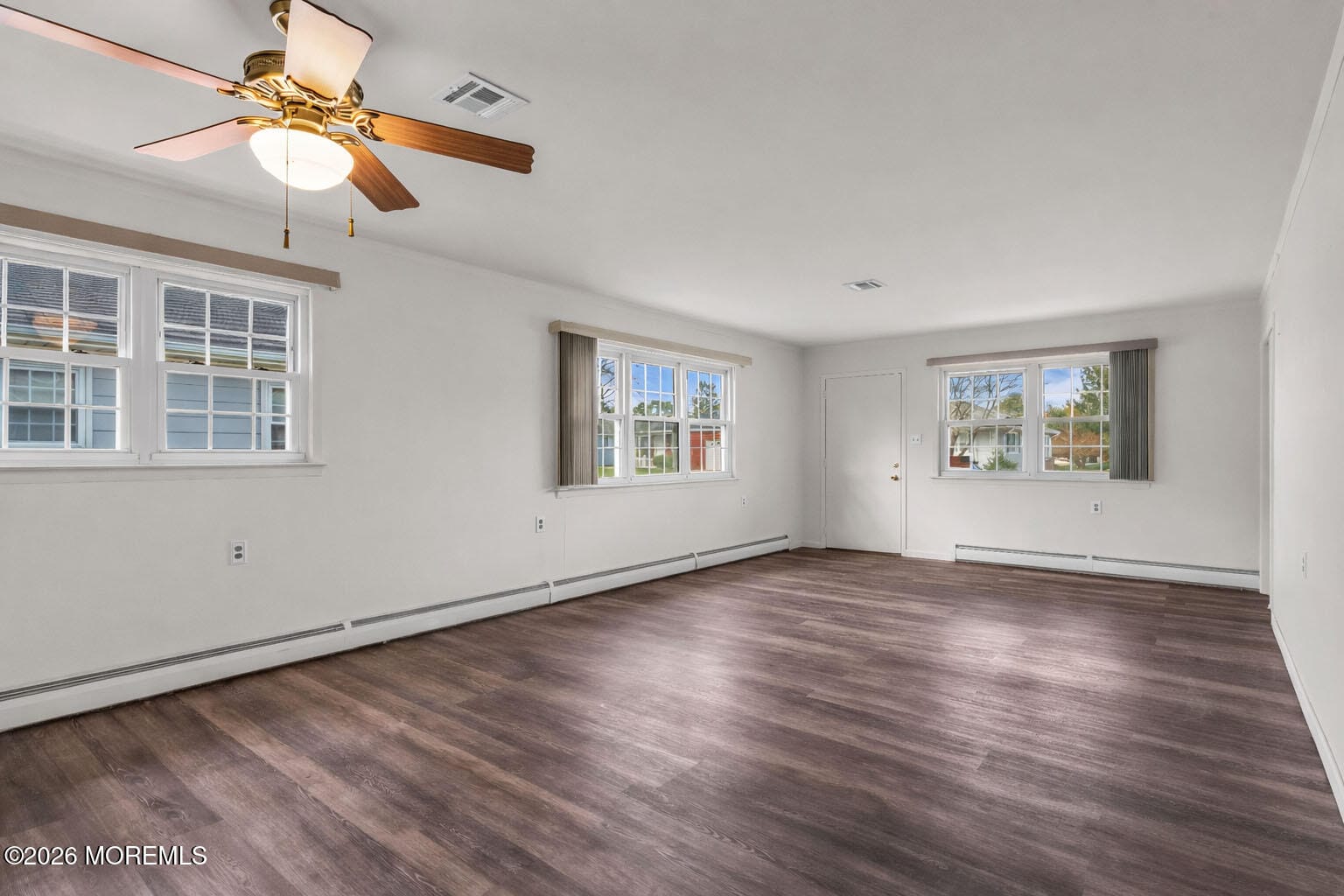 496 Saint Thomas Drive Image 4