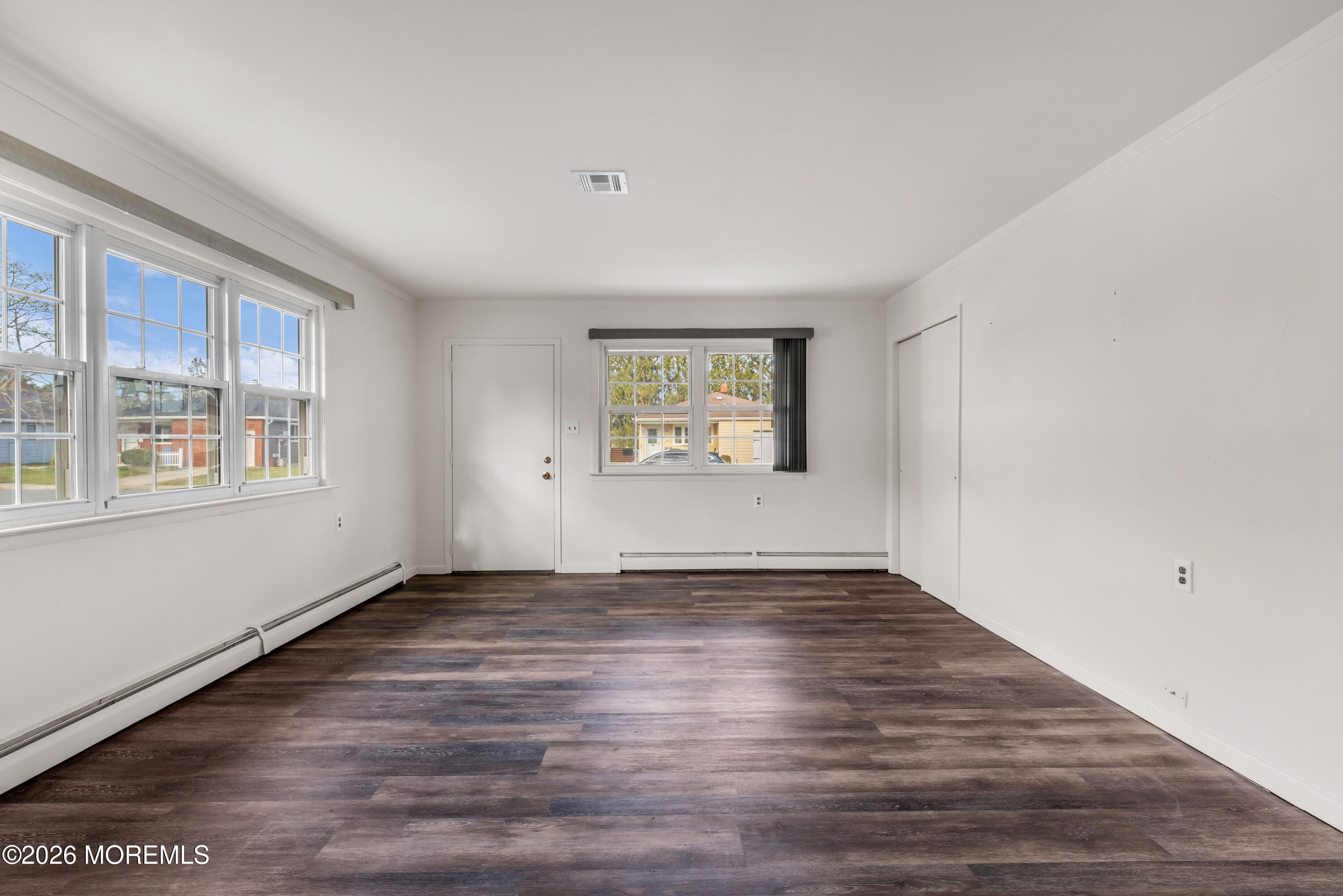 496 Saint Thomas Drive Image 5