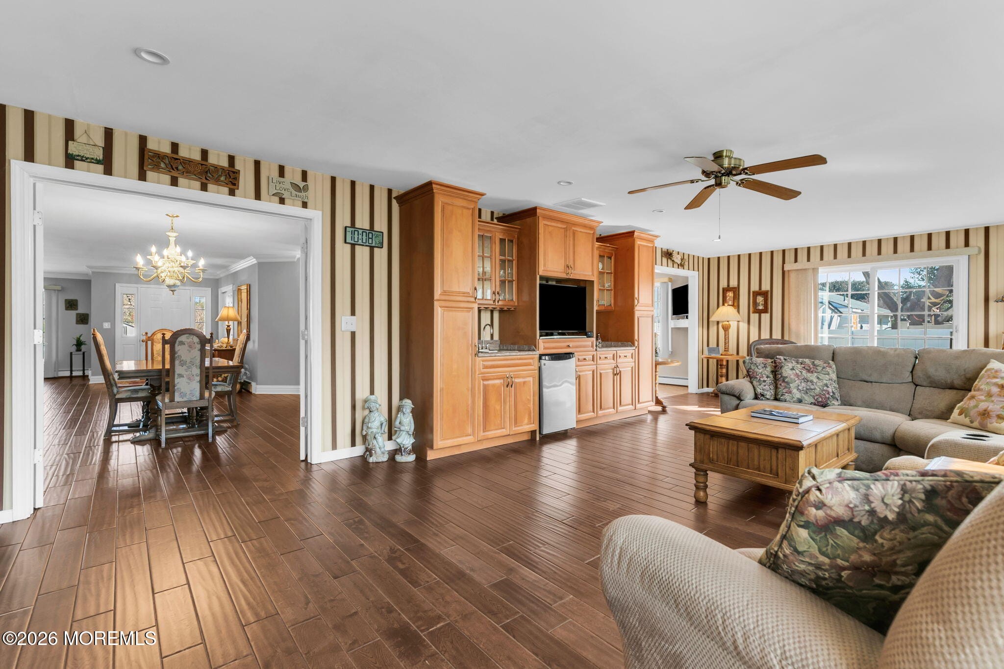 12 South Road Image 3