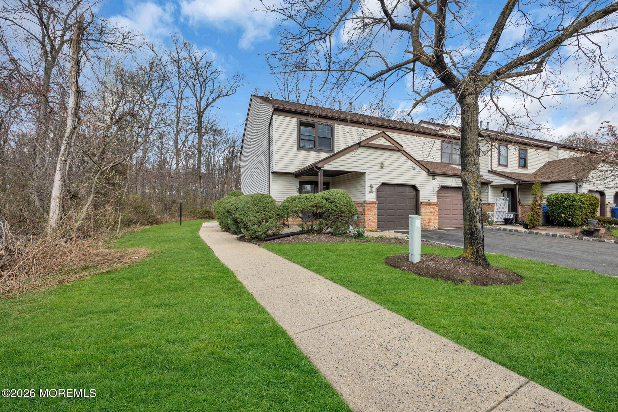 1335 Tupelo Court Image 3