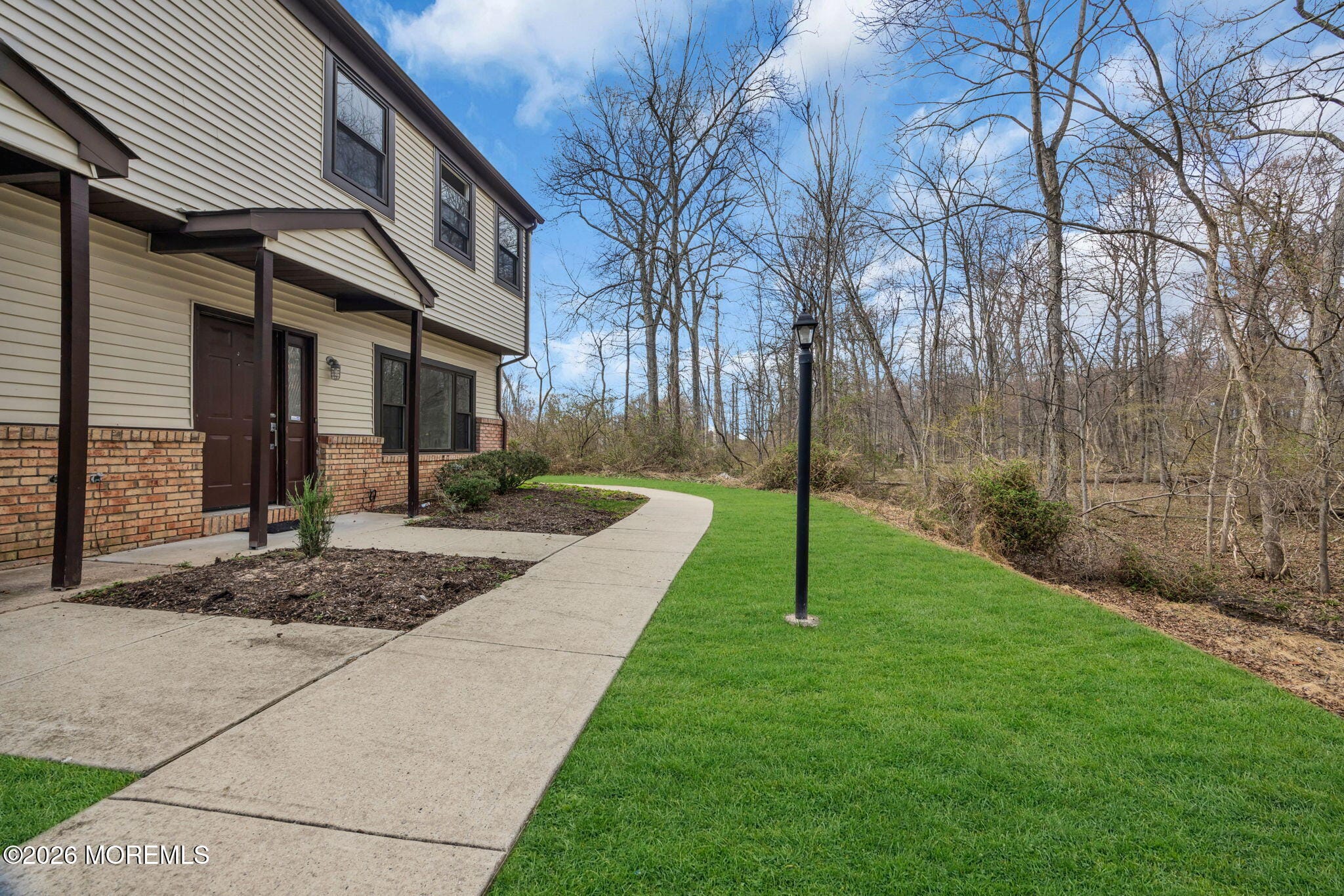 1335 Tupelo Court Image 5