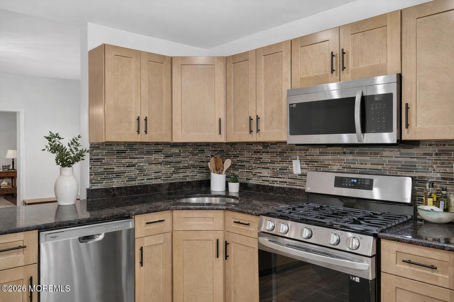 28 Willow Street, Bayonne, NJ, 07002 image 14