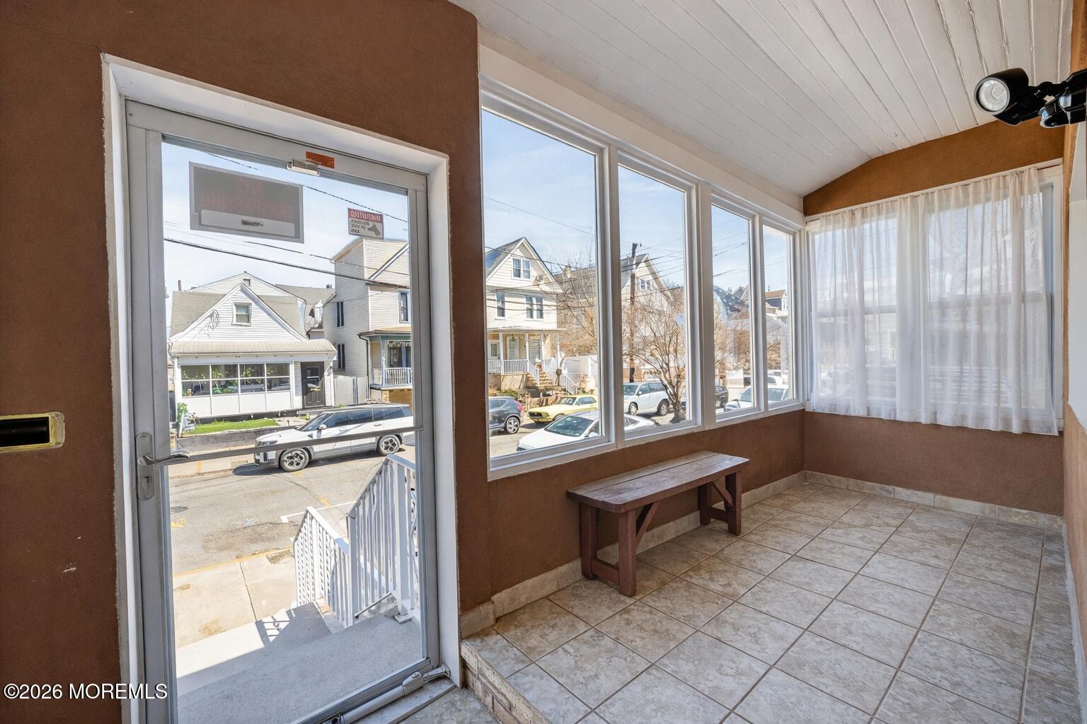 28 Willow Street Image 3