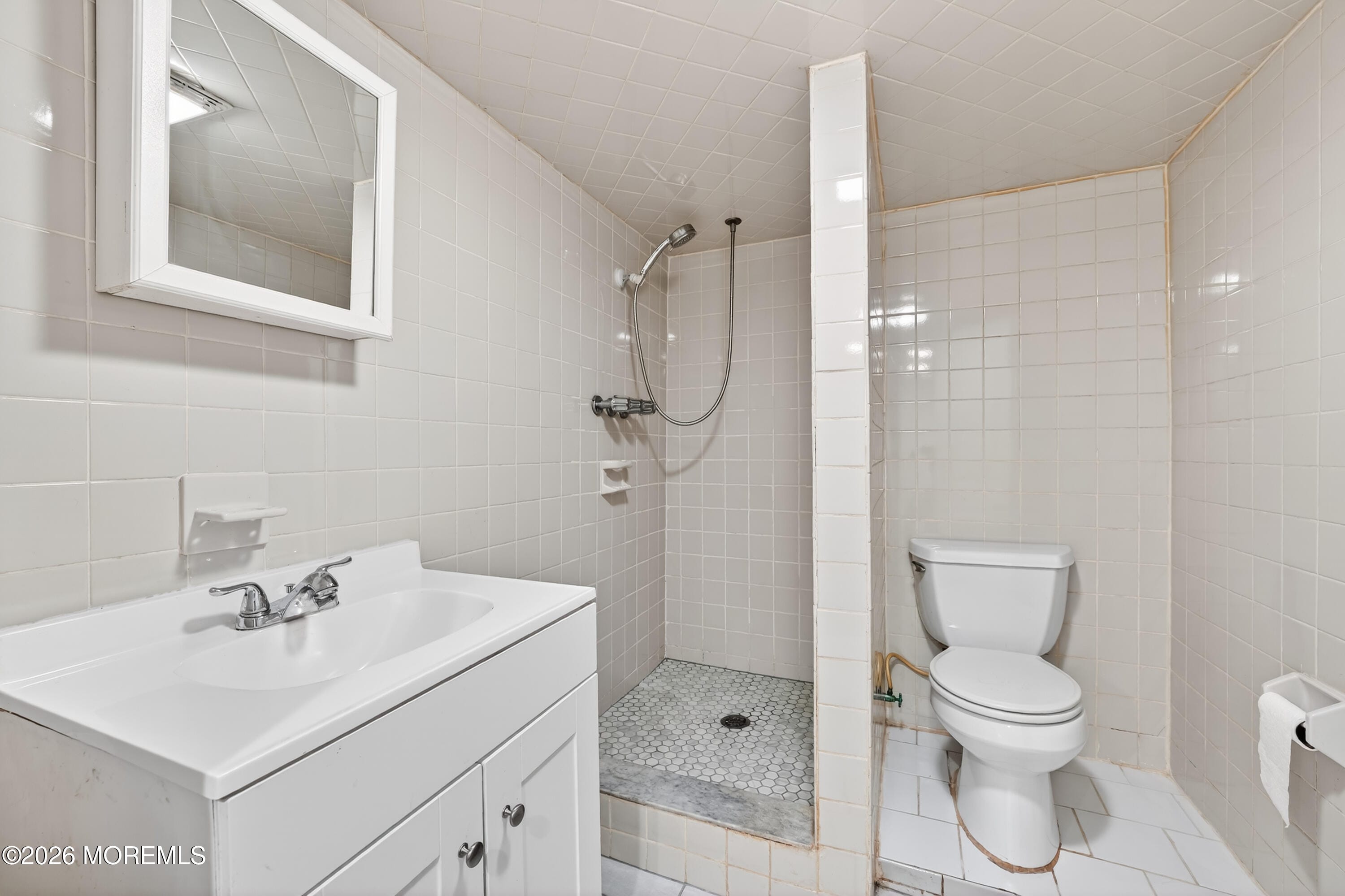 28 Willow Street, Bayonne, NJ, 07002 image 32