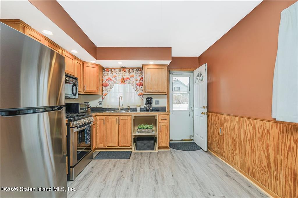 18 Parish Avenue, Staten Island, NY, 10314 image 9