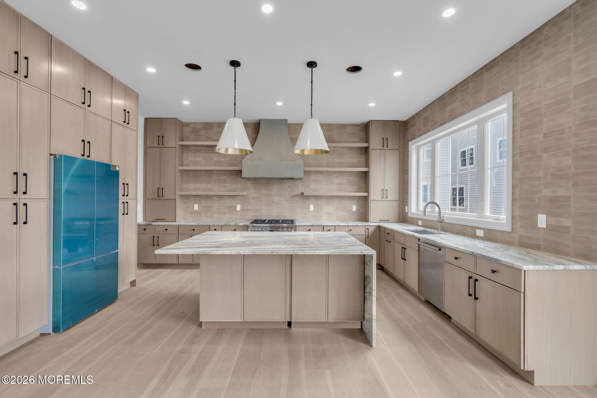 304 3rd Avenue Image 2