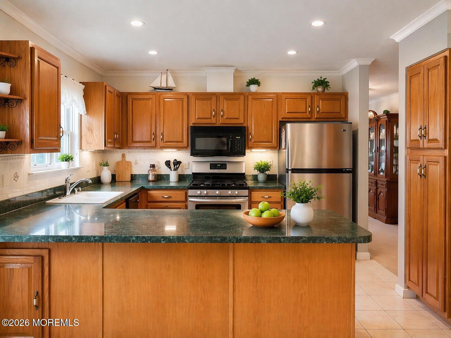 290 Jamaica Boulevard Image 4