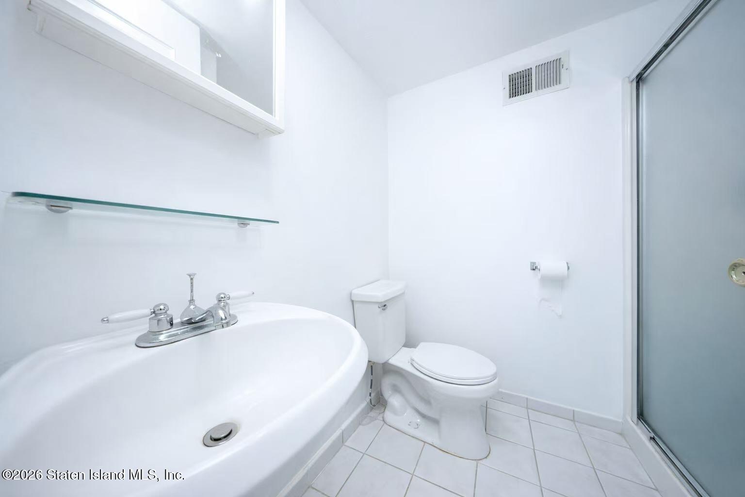246 Jamie Lane, Staten Island, NY, 10312 image 12