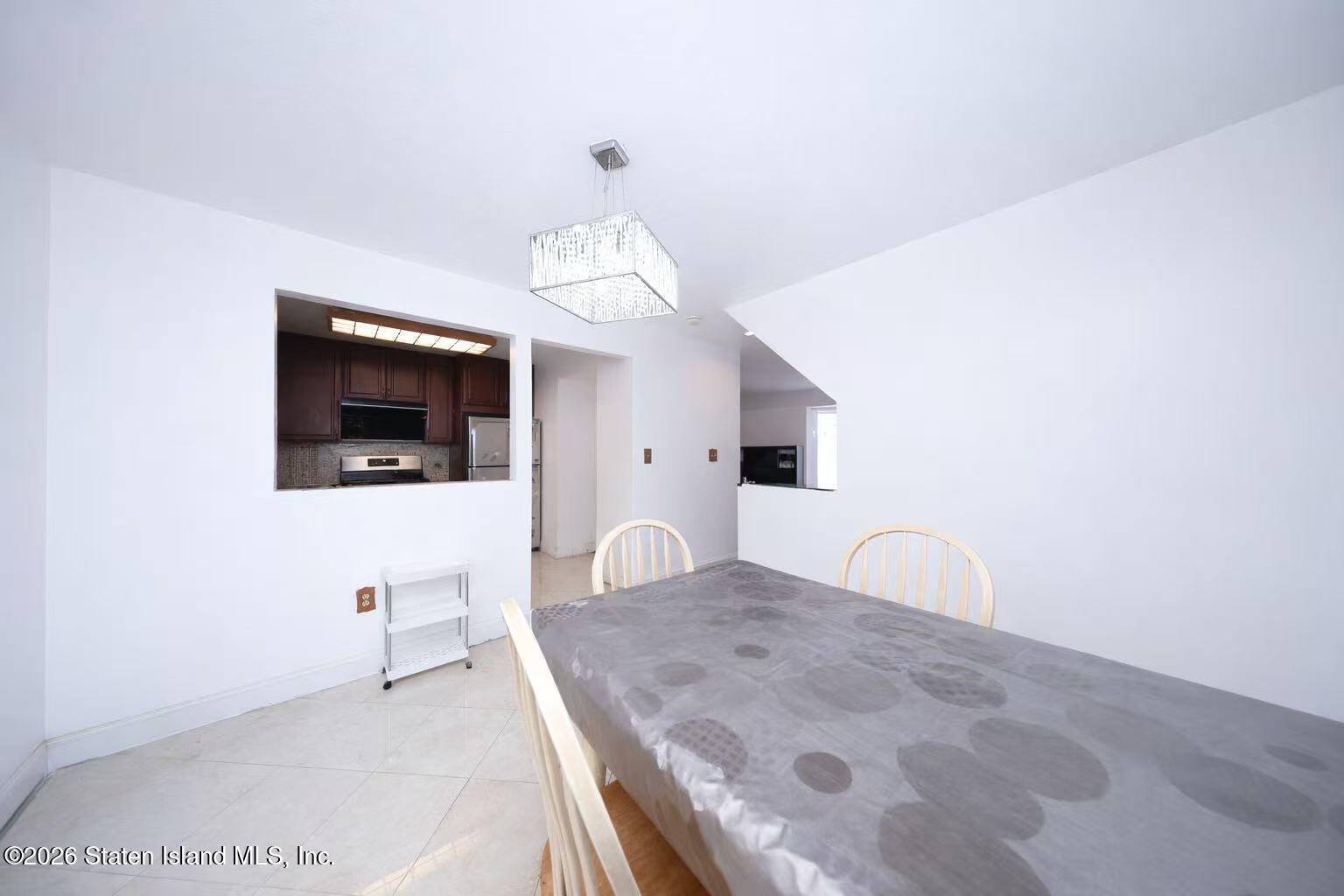 246 Jamie Lane, Staten Island, NY, 10312 image 13