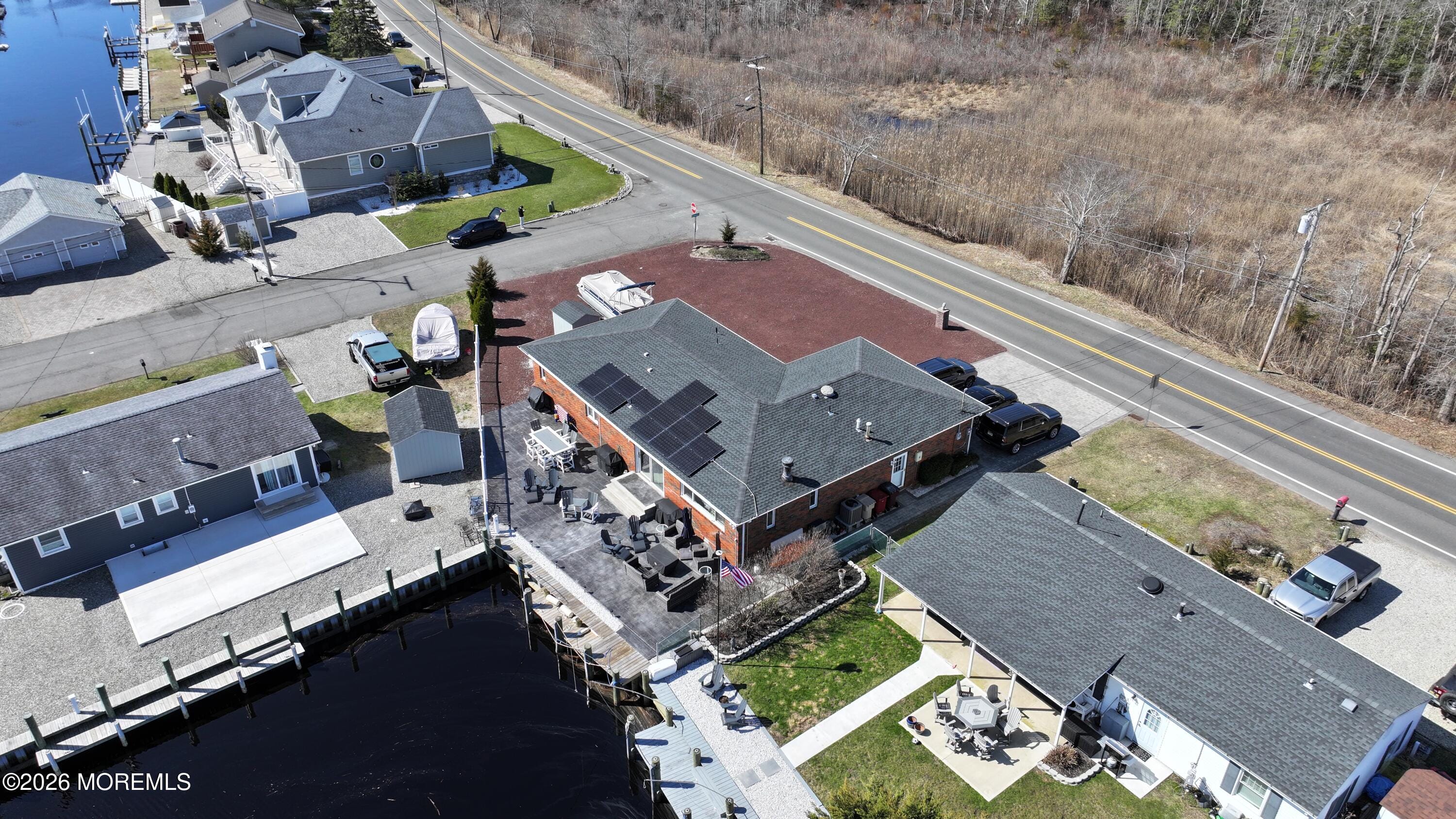 1103 Bayview Avenue Image 5