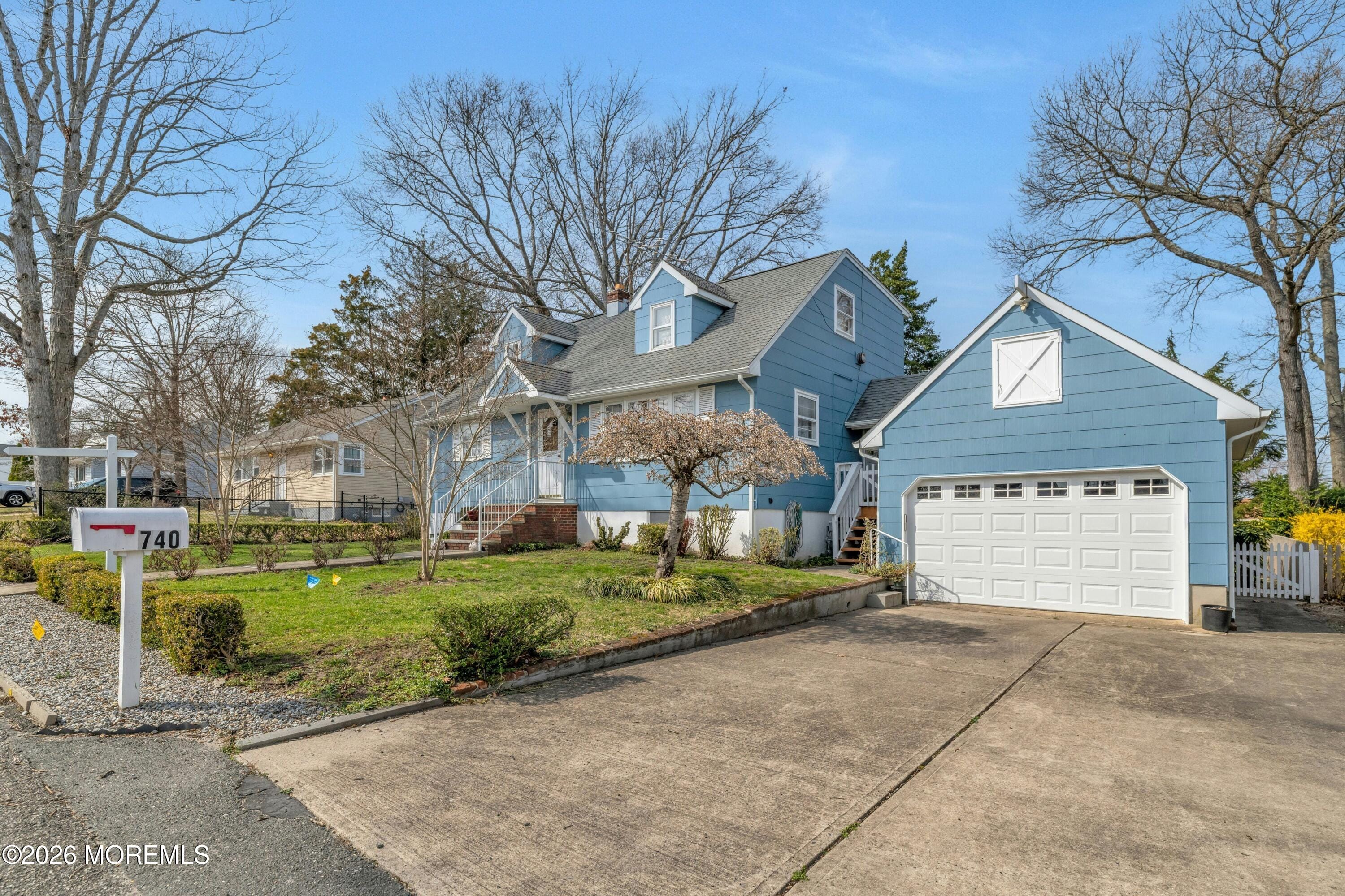 740 Marys Drive Image 4