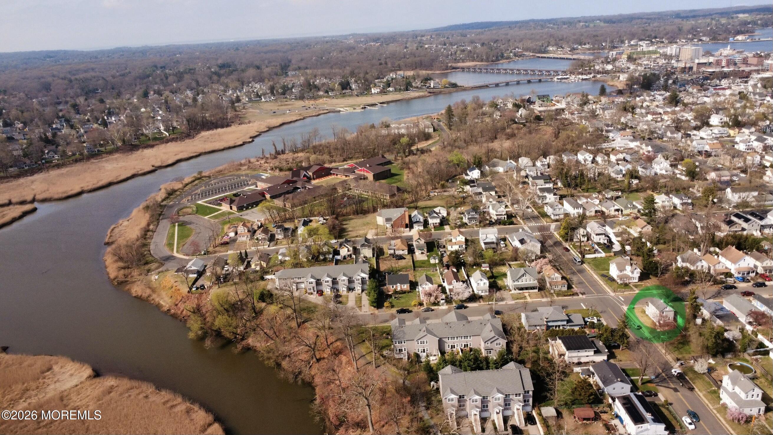 97 Bank Street Image 2