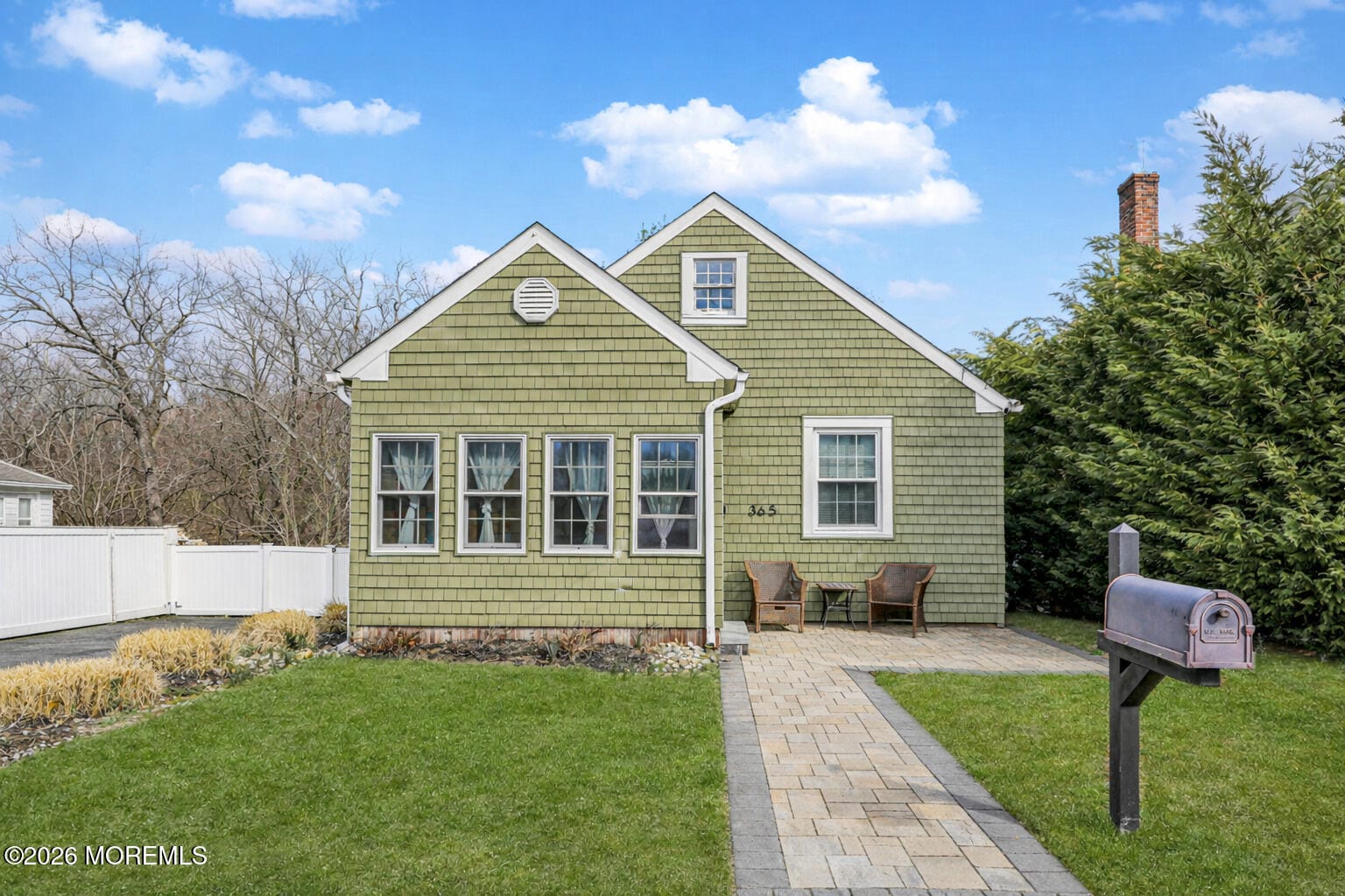 365 Lake Avenue House 1 & 2 Image 2